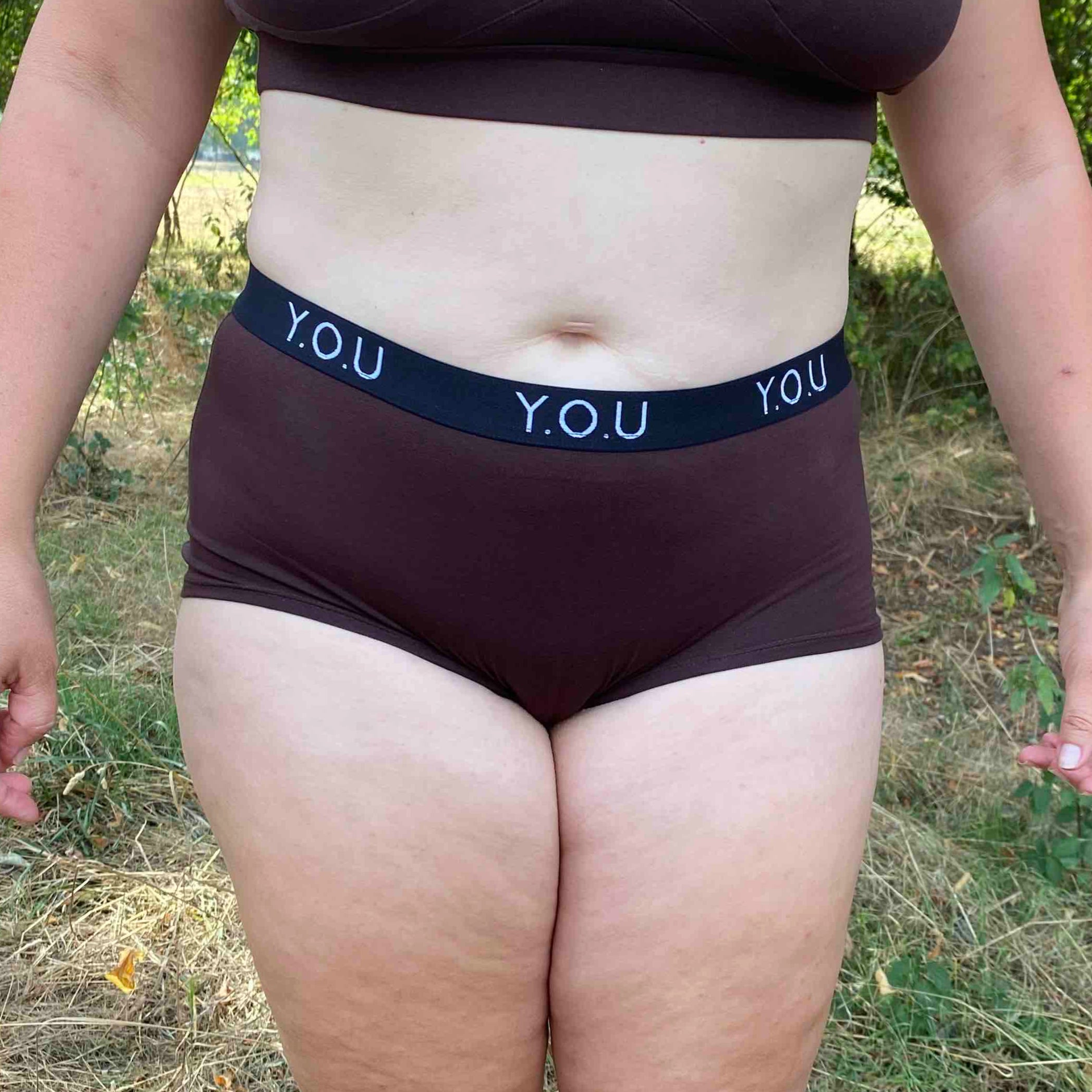 model wearing organic cotton YOU boy shorts cocoa - You Underwear