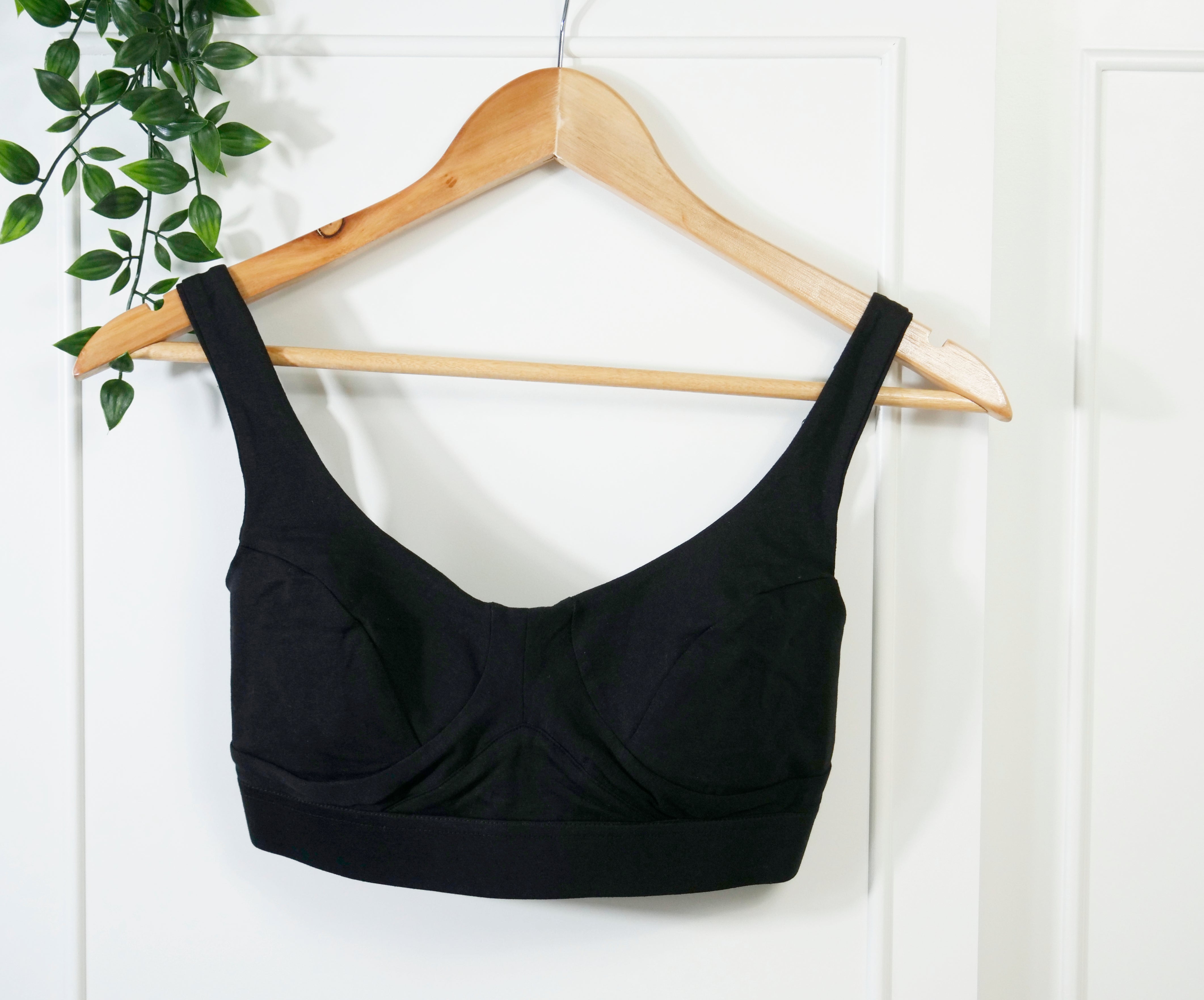 Women's More Supportive Bra in black