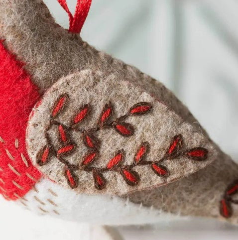Embroidered Robin Mini Felt Craft Kit - Corinne Lapierre