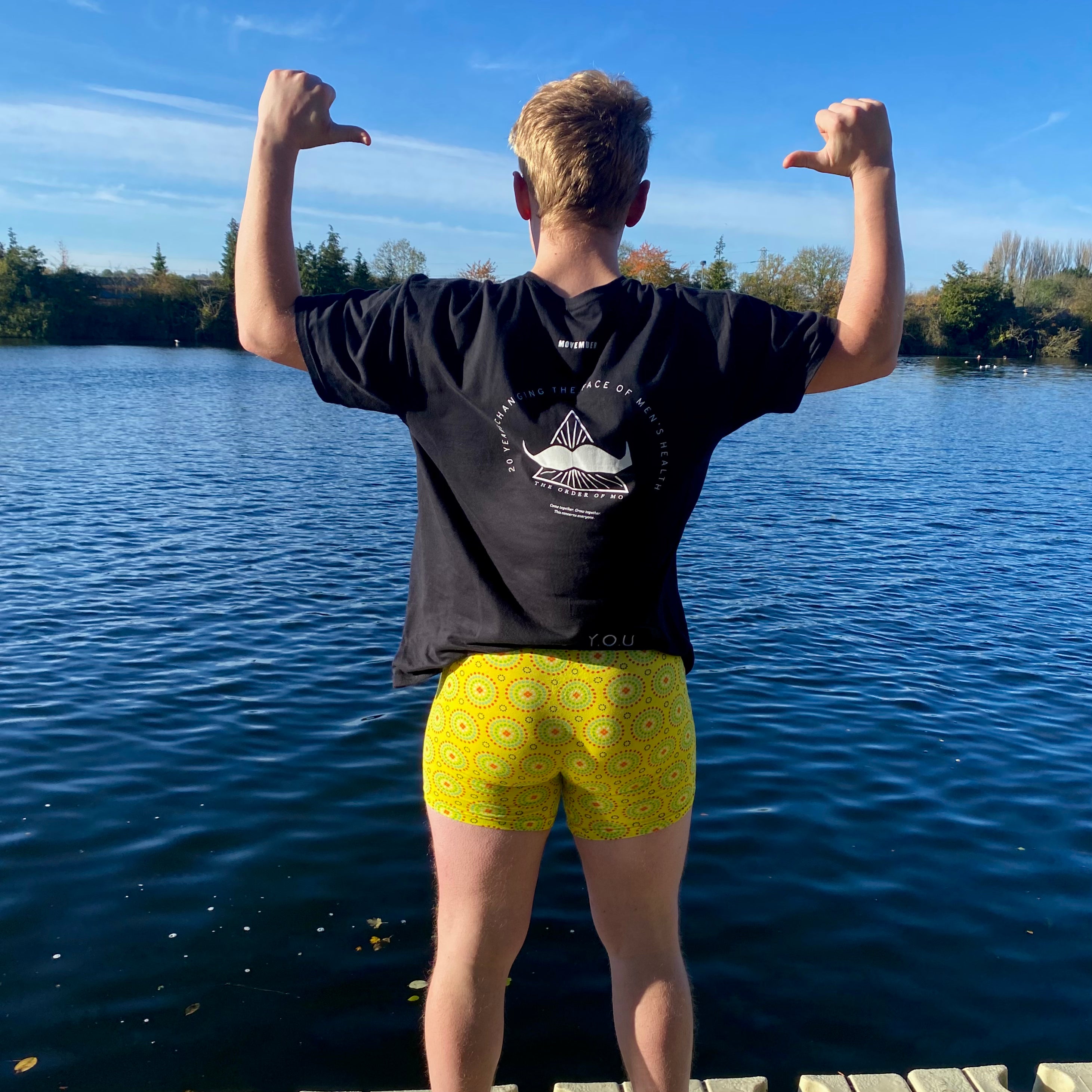 Men’s organic cotton mid-length trunks in Yellow Mara