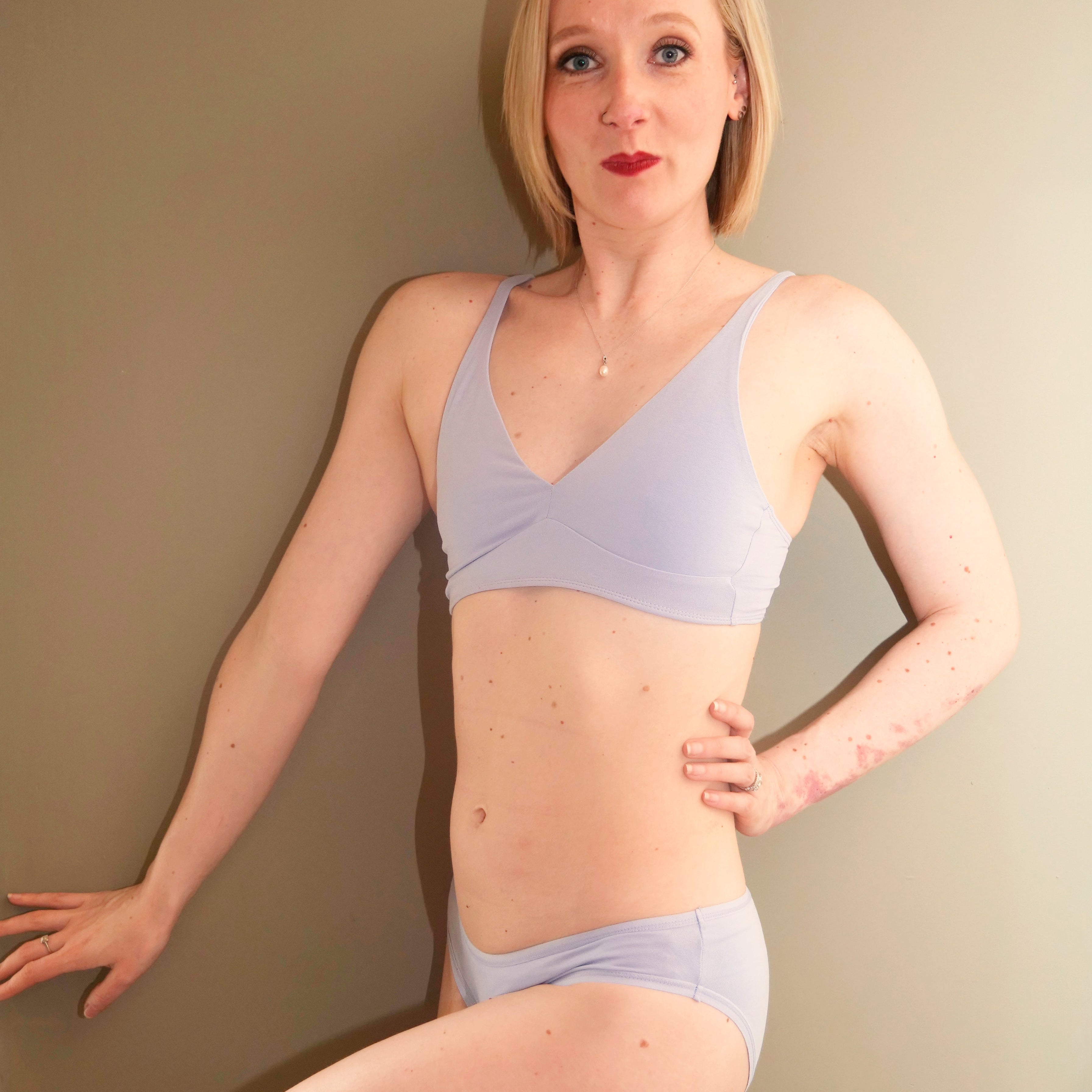 Women's organic cotton matching bralette and low-rise bikini set - light blue
