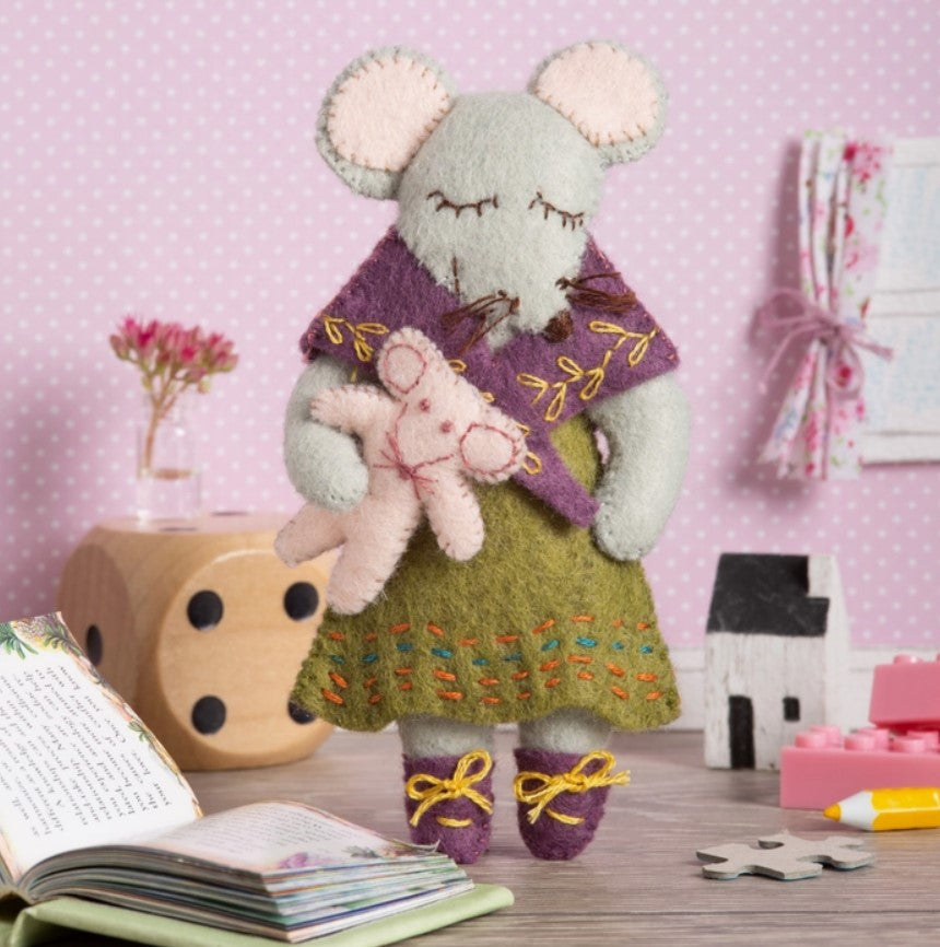 Little Miss Mouse Mini Felt Craft Kit - Corinne Lapierre