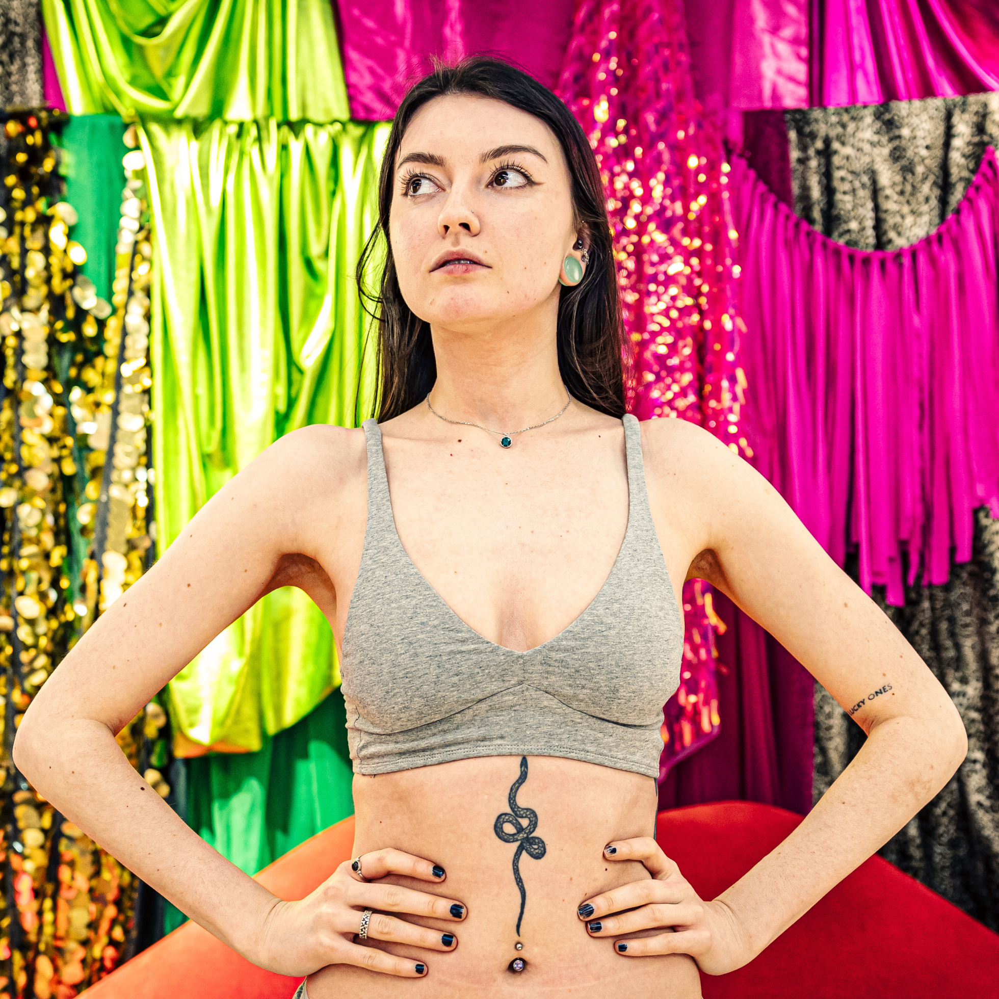 Women's organic cotton bralette in light grey (heather grey)