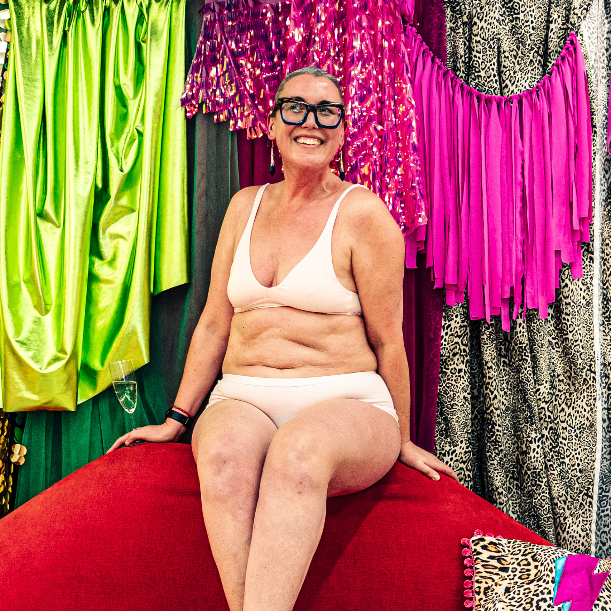 Women's organic cotton matching bralette and boy shorts set in light pink