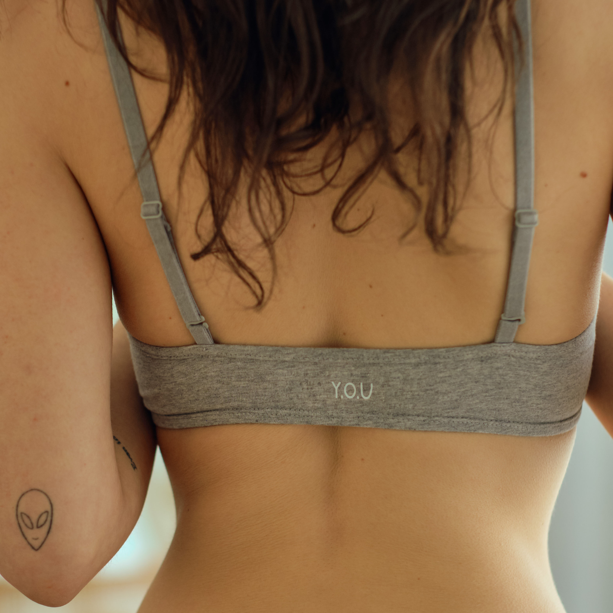 Women's organic cotton bralette in light grey (heather grey)