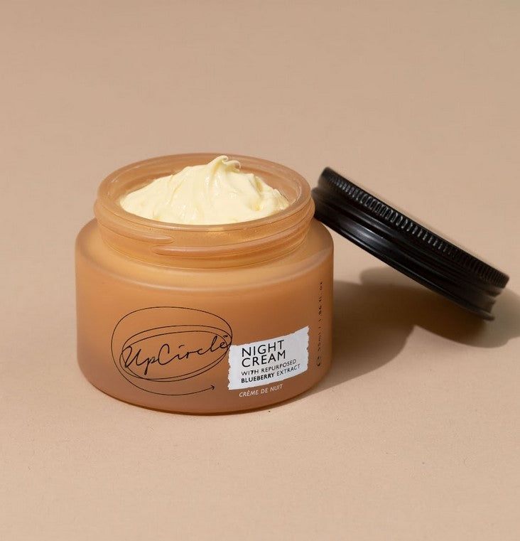 Anti-Ageing Night Cream with Hyaluronic Acid + Niacinamide - UpCircle
