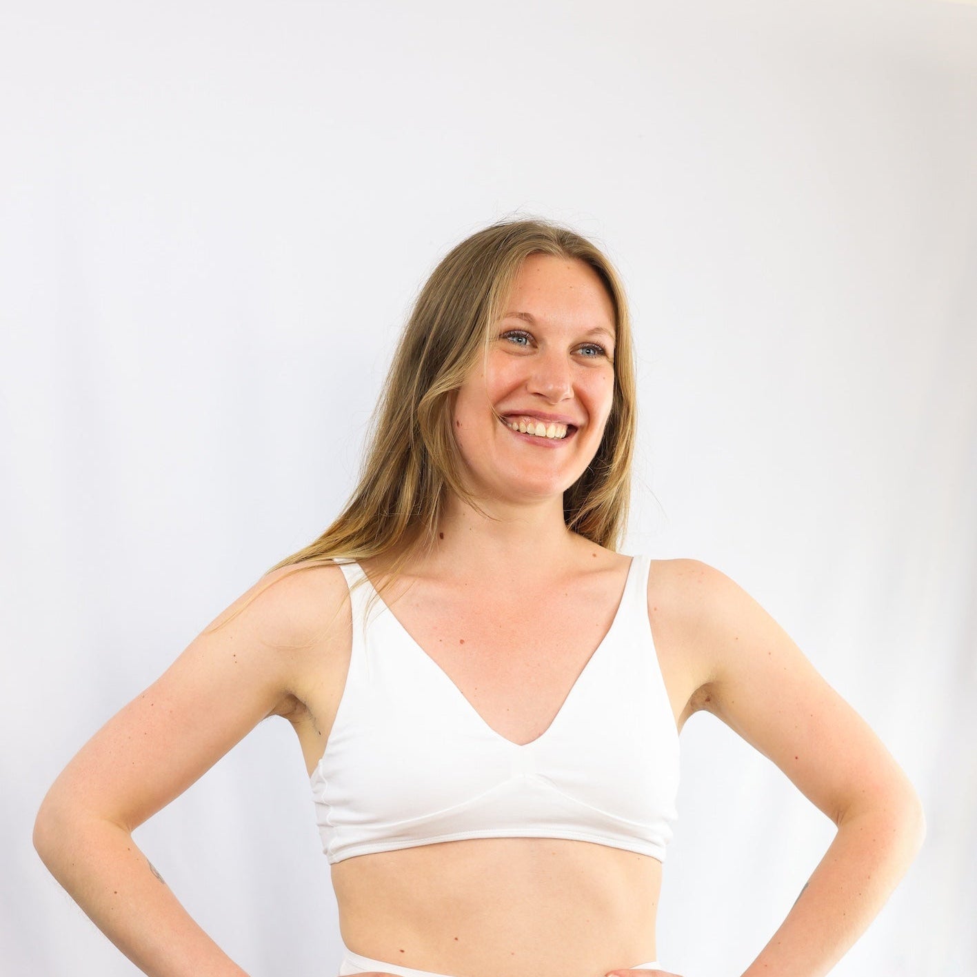 Women’s organic cotton bralette in white - Y.O.U underwear