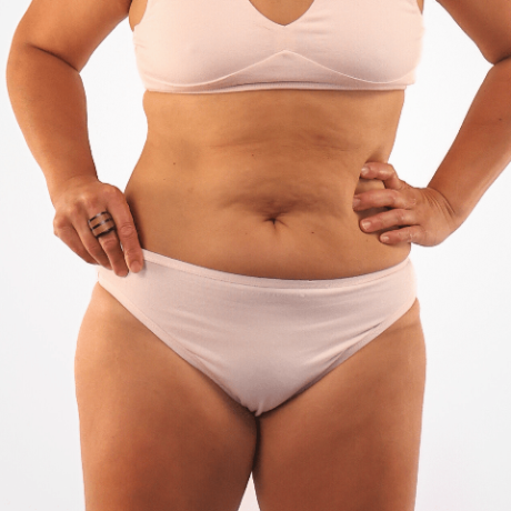 Women's organic cotton low - rise bikini bottoms in light pink - Y.O.U underwear