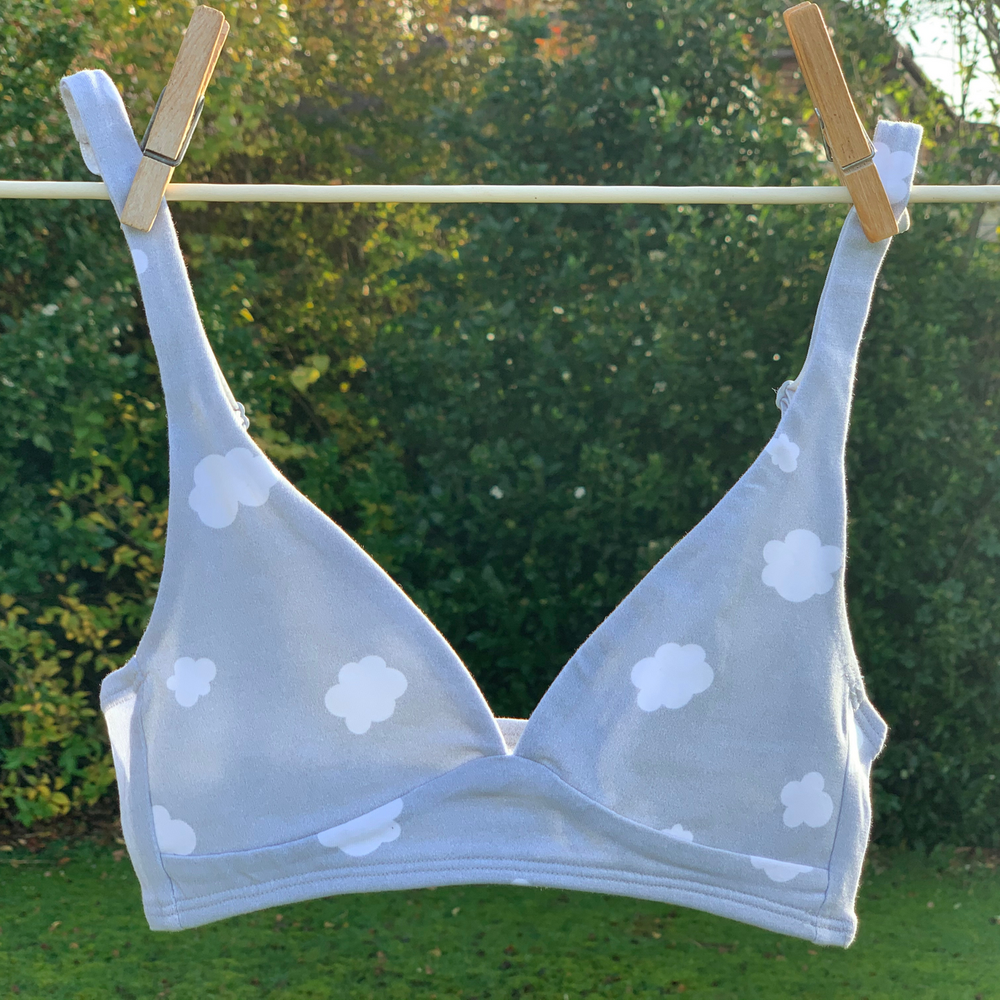 Girls' organic cotton bralette - grey with white clouds