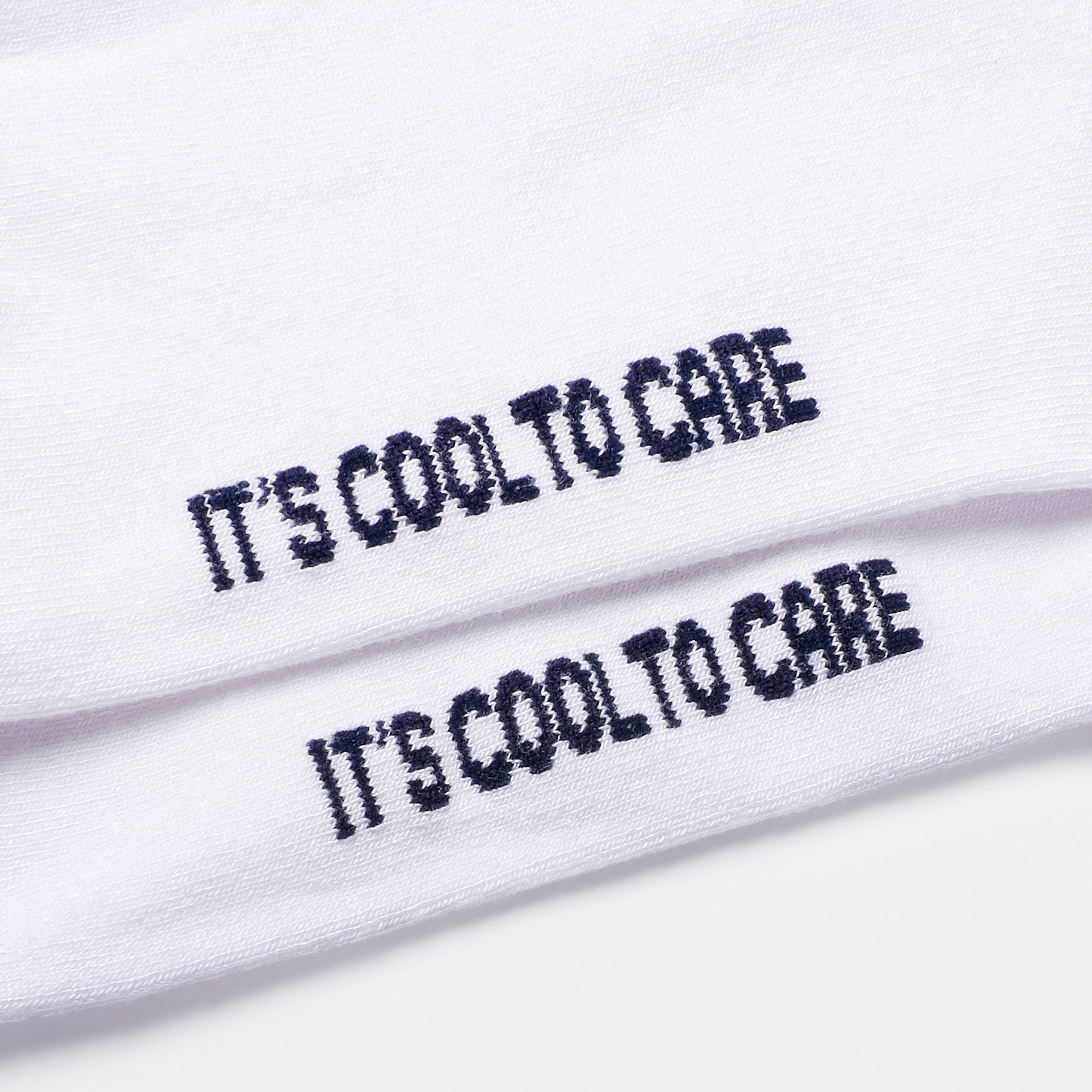 'It's Cool to Care' Leiho Bamboo Trainer Socks - White