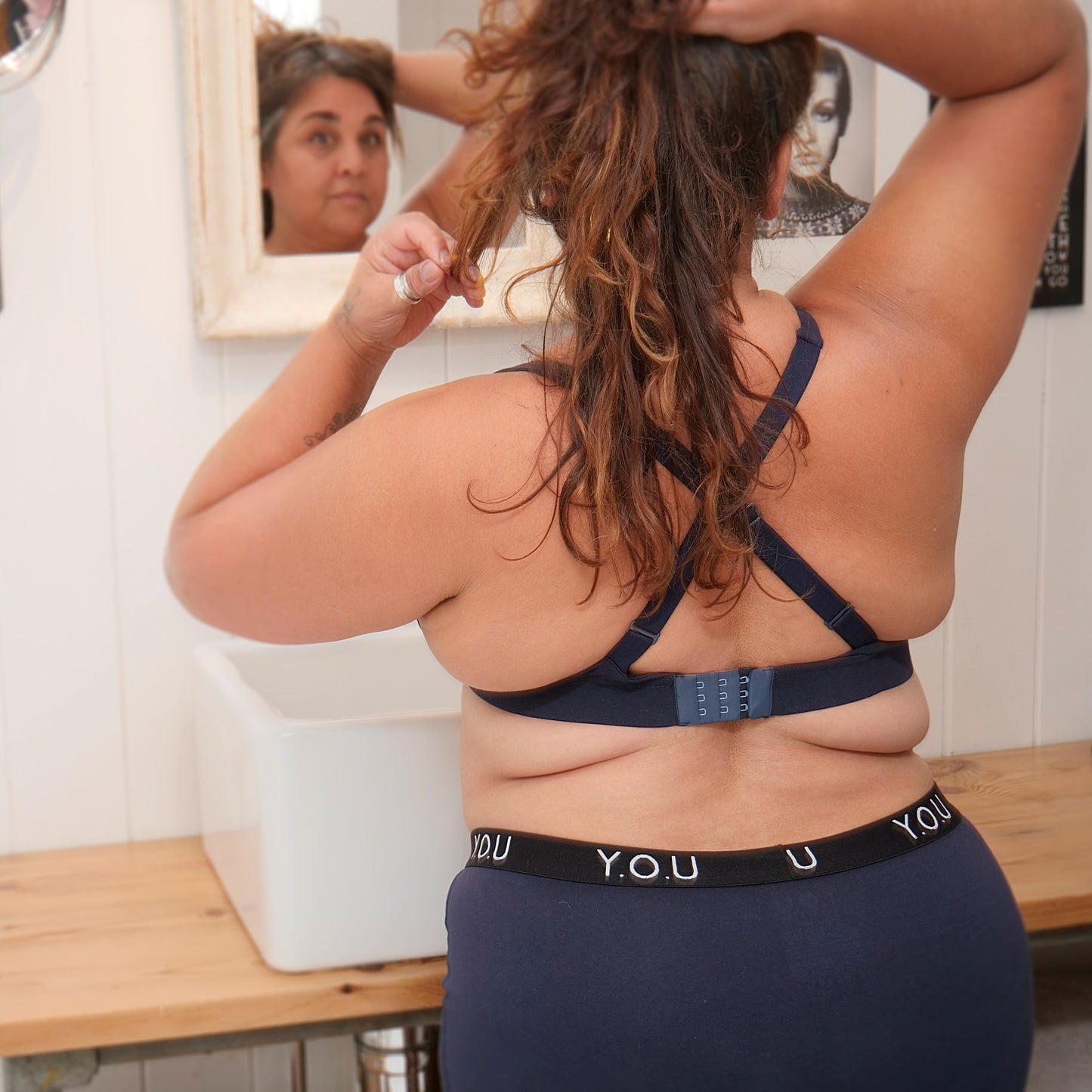 Women's organic cotton bra in navy blue - more supportive style