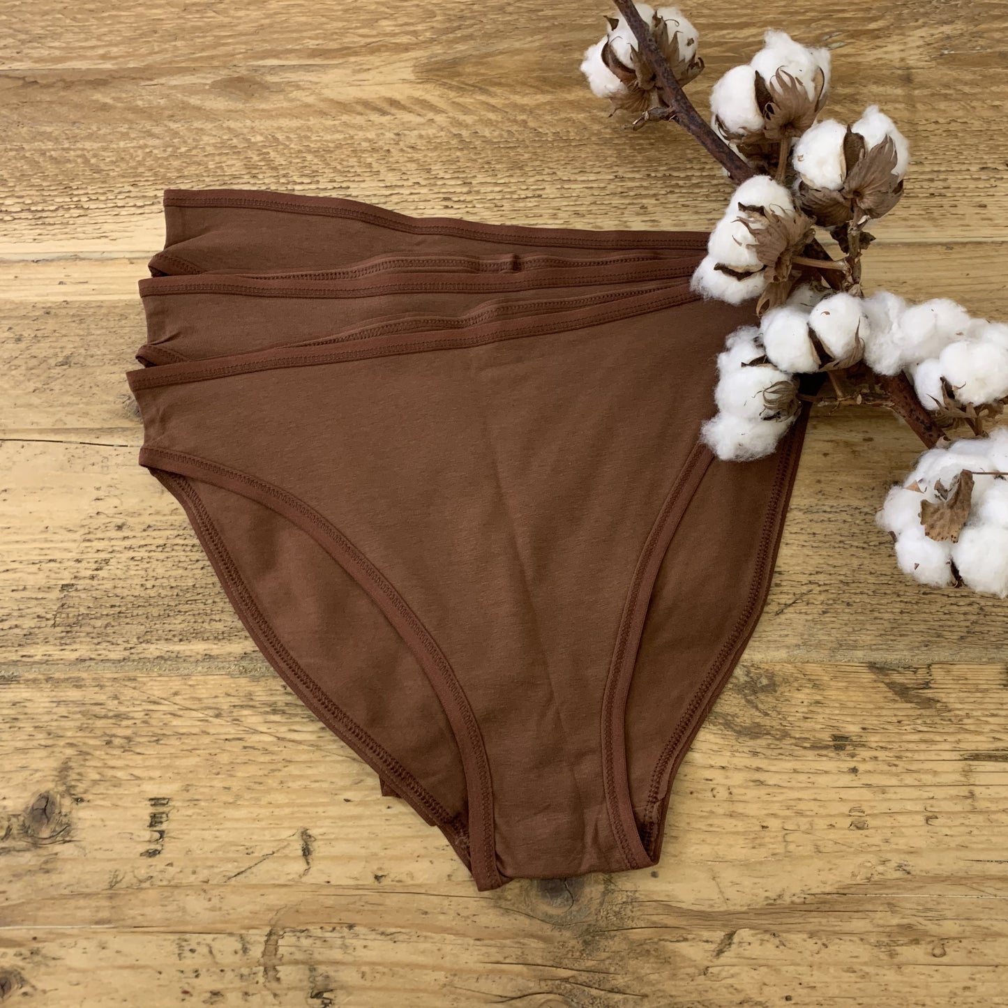 Women's organic cotton mid-rise bikini bottoms - pack of 3