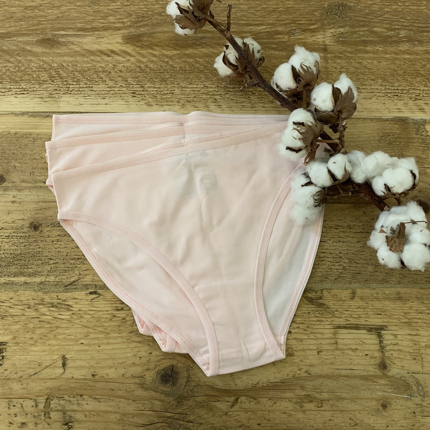 Women's organic cotton mid-rise bikini bottoms - pack of 3