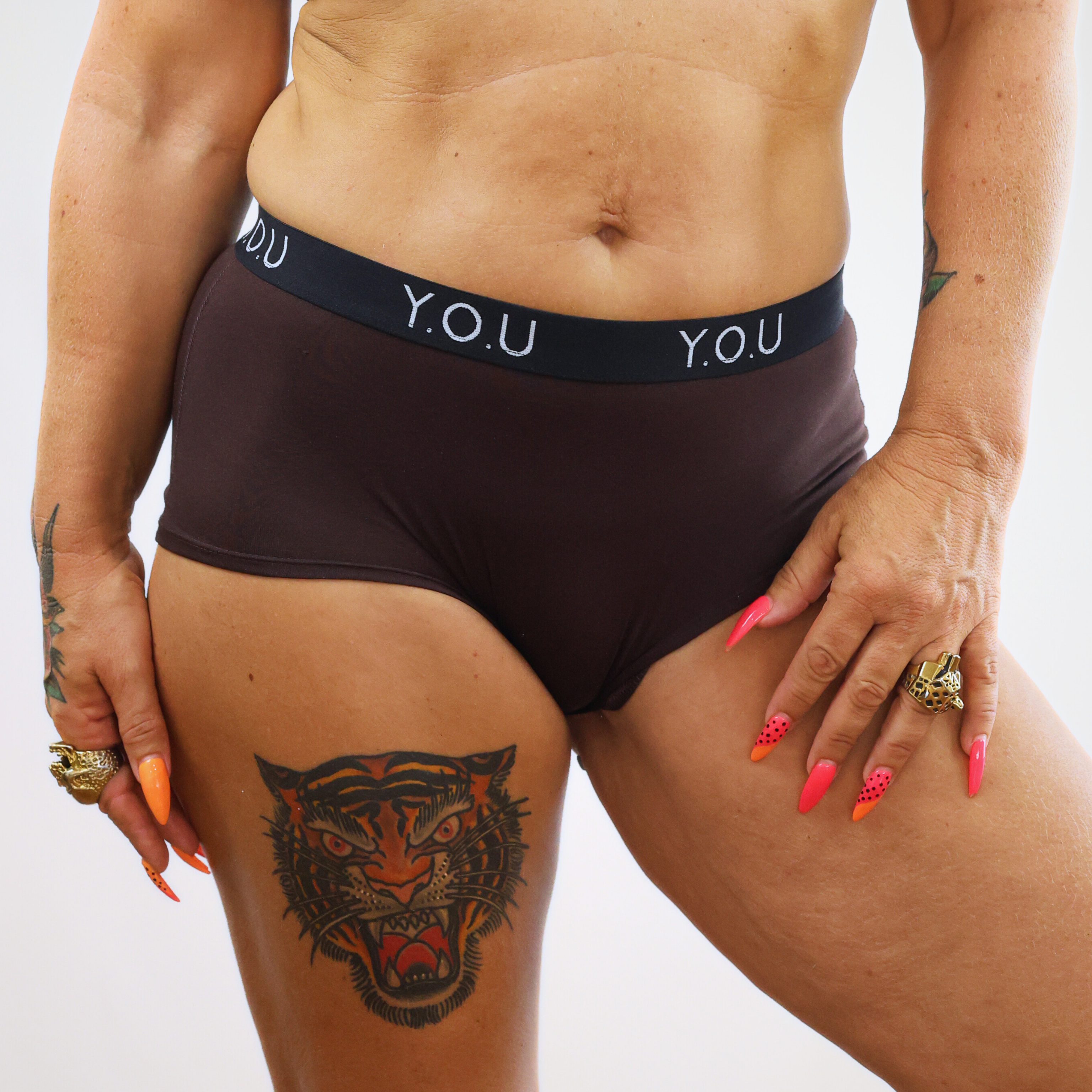 Women’s organic cotton boy shorts with Y.O.U elastic in cocoa (dark nude)