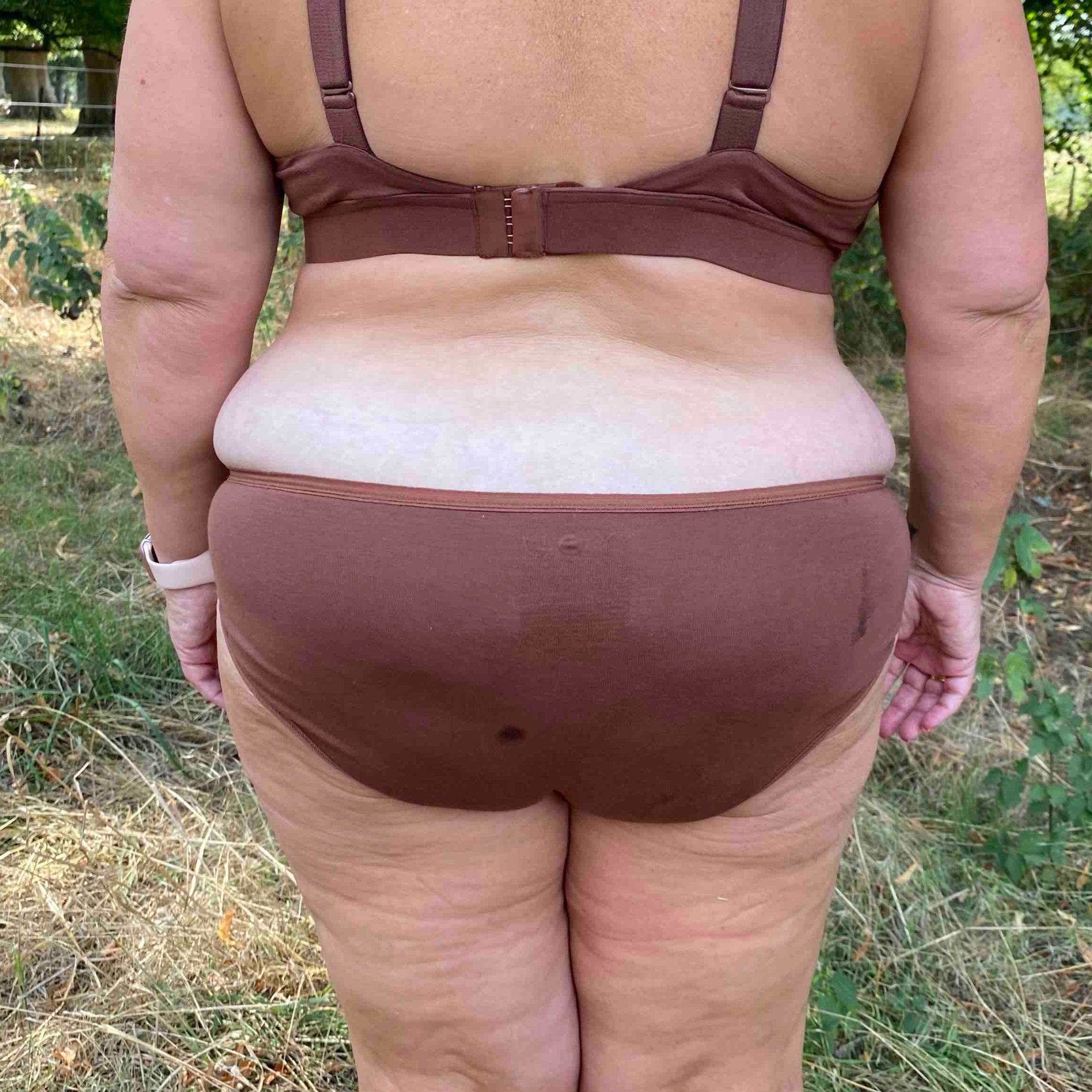 model wearing organic cotton low rise bikini chestnut - You Underwear