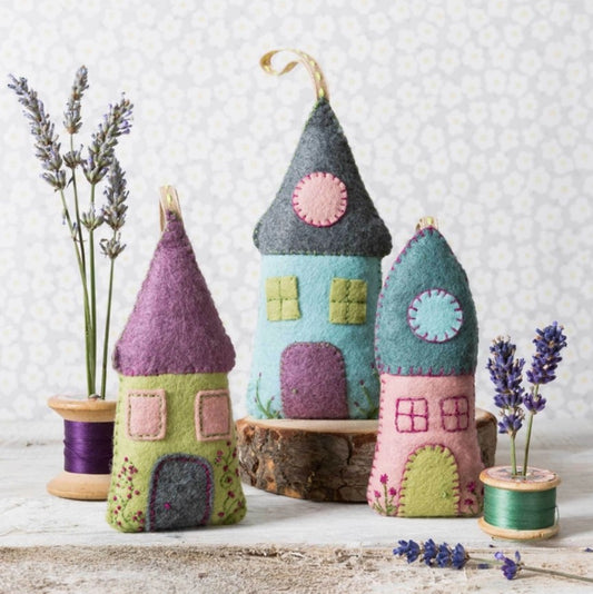Lavender Houses Felt Craft Kit - Corinne Lapierre