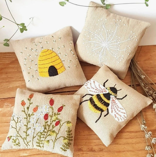 Linen Lavender Bags Embroidery Kit - Bees - Corinne Lapierre