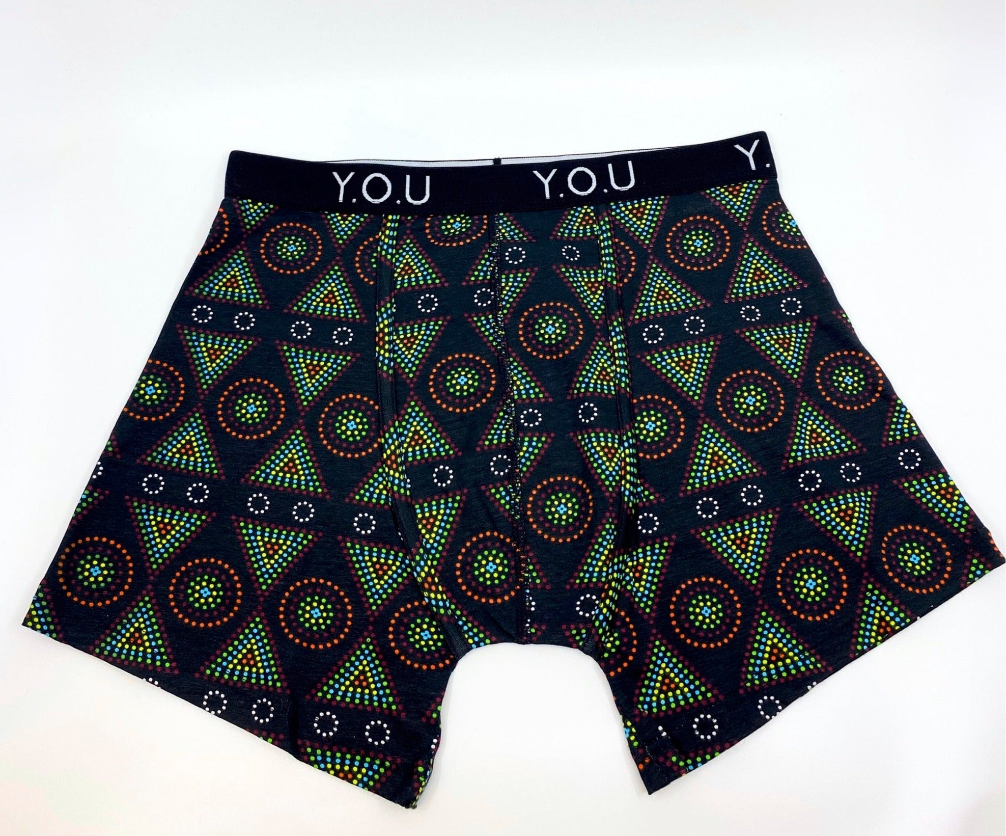 Men’s organic cotton mid-length trunks in Black Mara