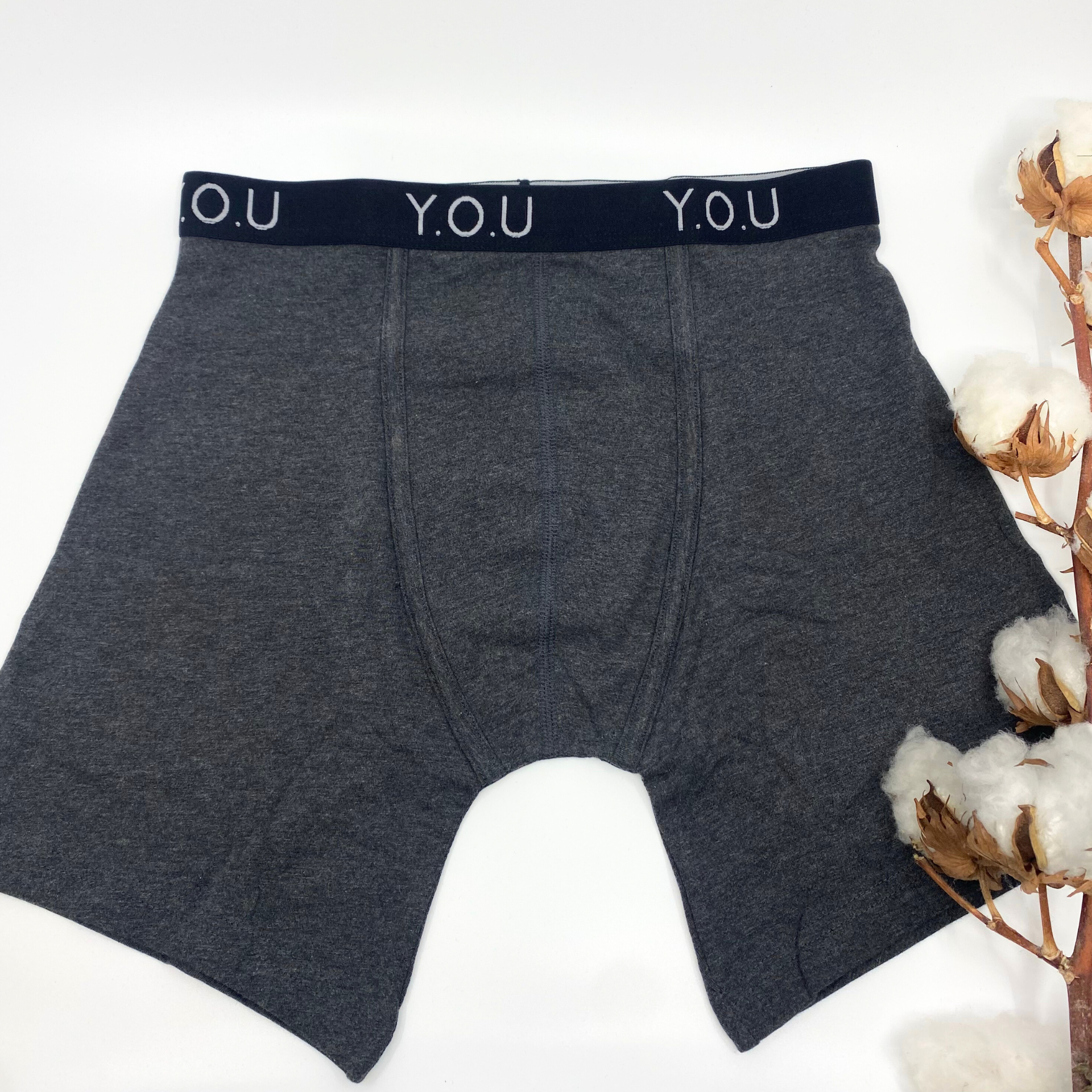 Men's organic cotton longer-leg trunks in dark grey (charcoal grey)