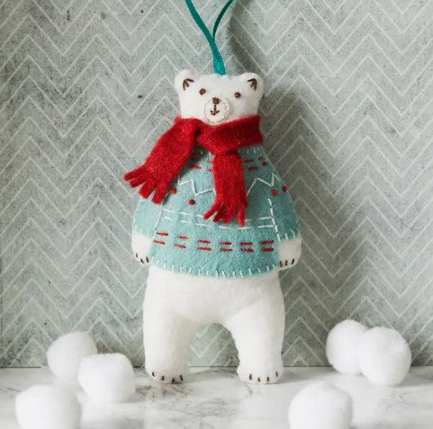 Polar Bear Felt Craft Mini Kit - Corinne Lapierre