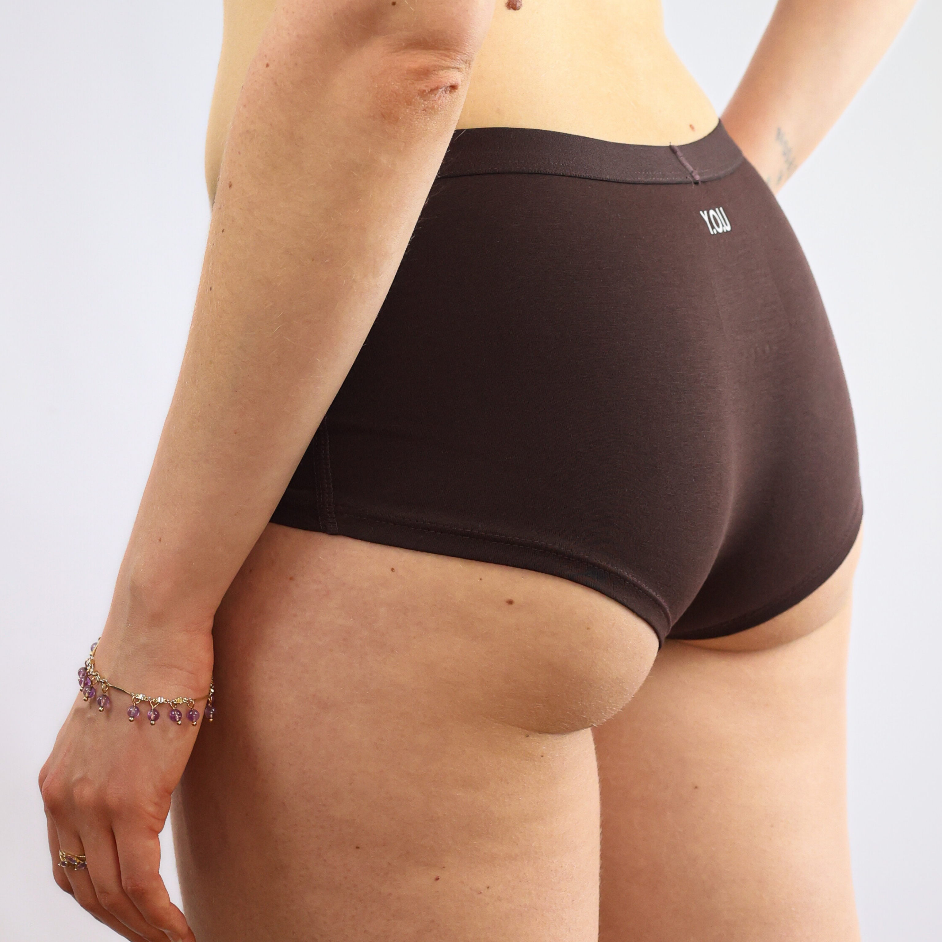 Women's organic cotton boy shorts in cocoa (dark nude)
