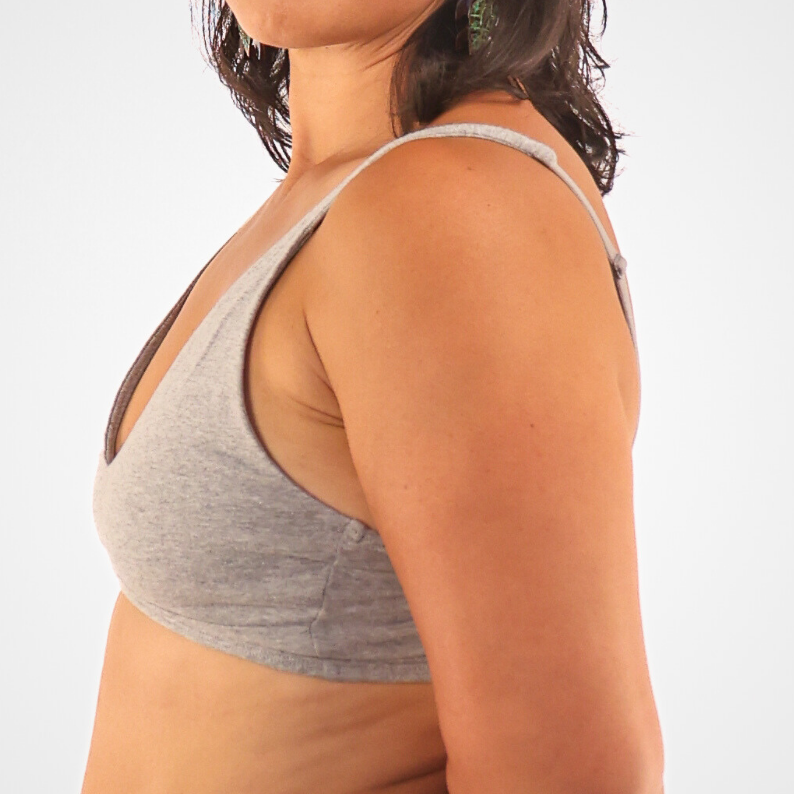 Women's organic cotton bralette in light grey (heather grey)