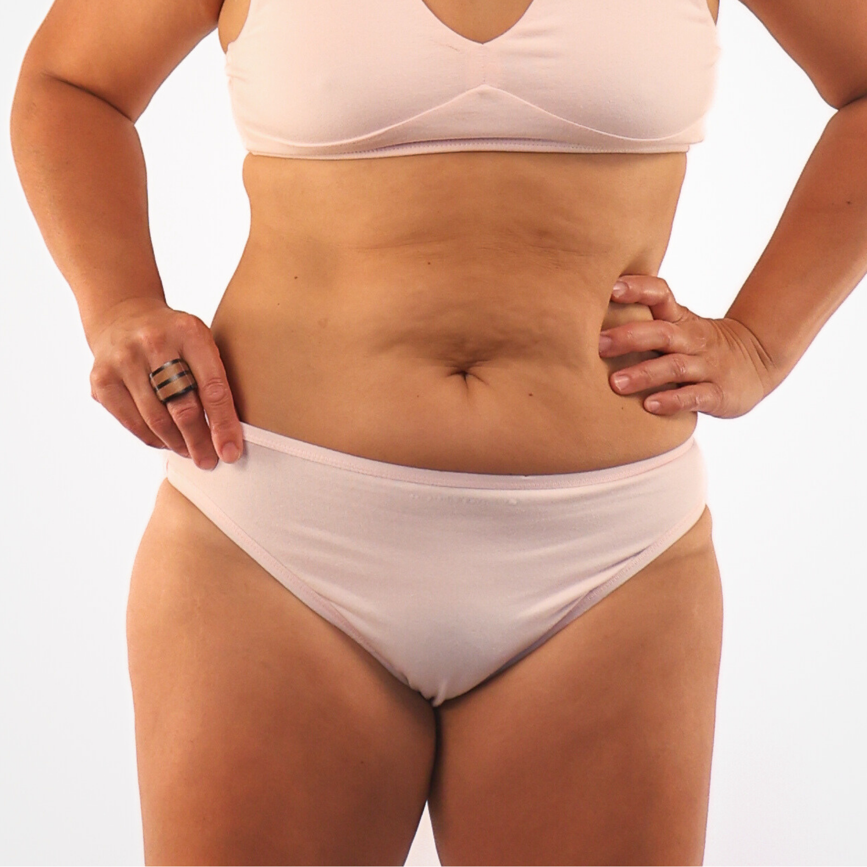 model wearing organic cotton low rise bikini light pink - You Underwear