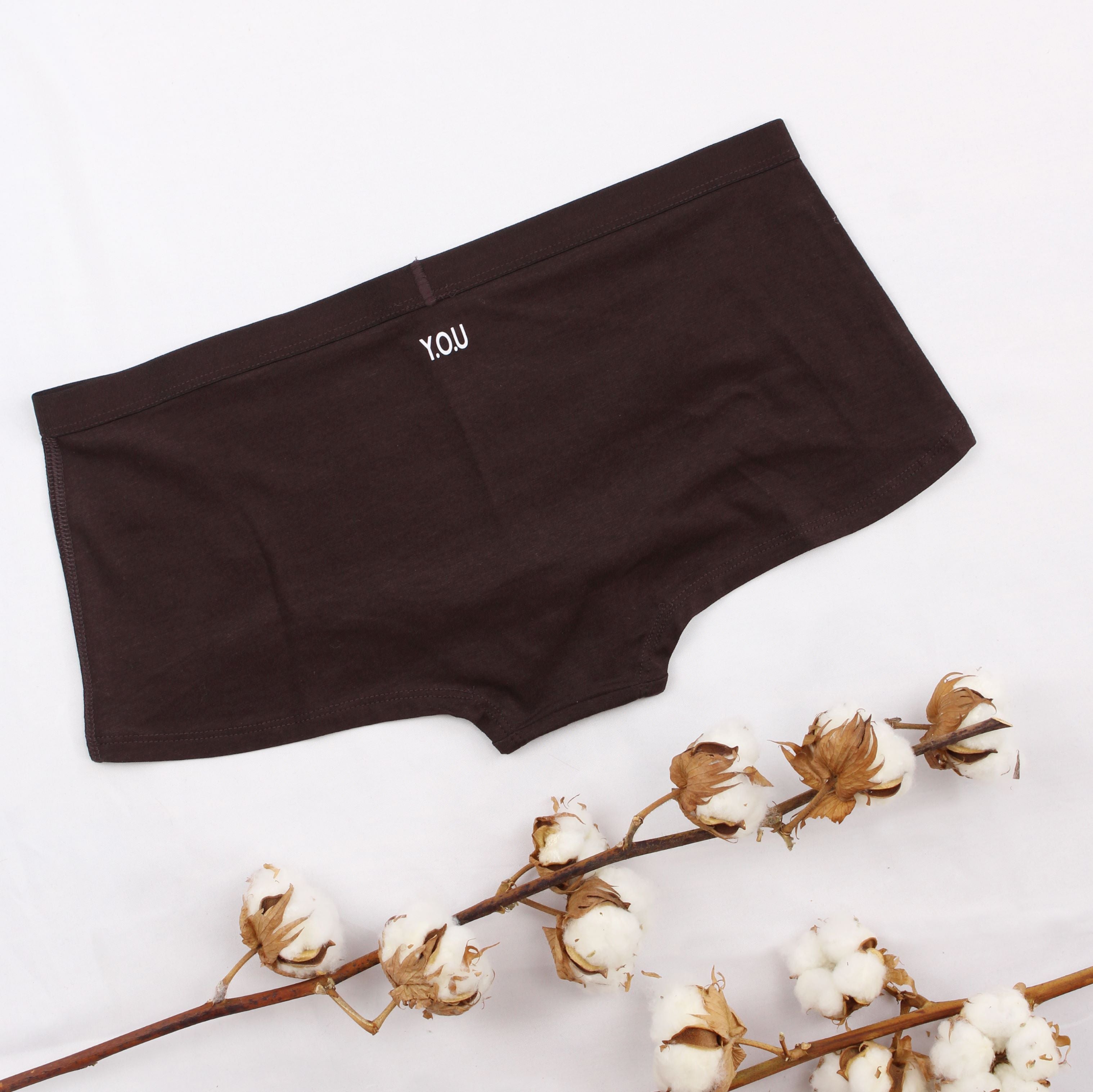 Women's organic cotton boy shorts in cocoa (dark nude)