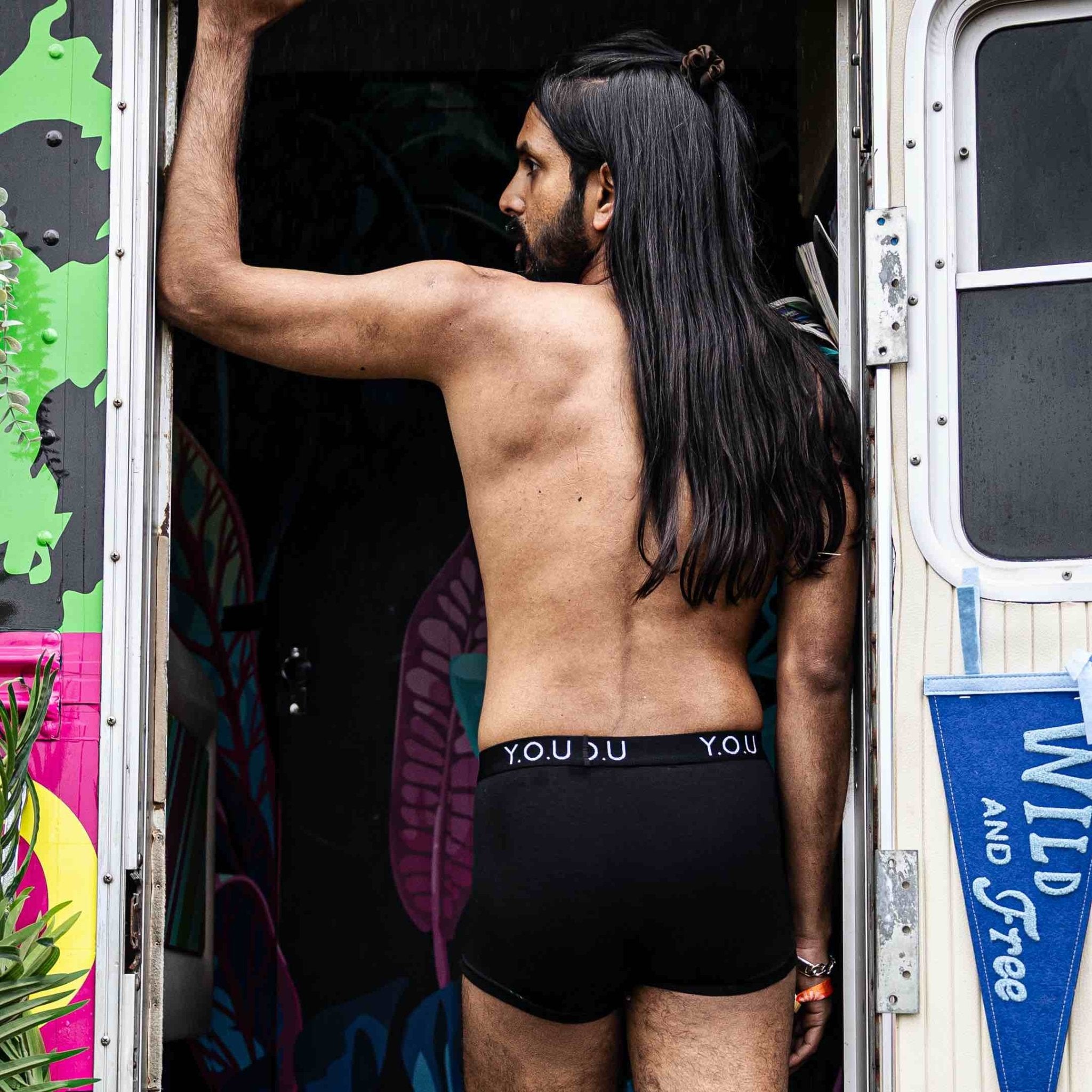 Men's organic cotton hipster trunks in black - Y.O.U underwear