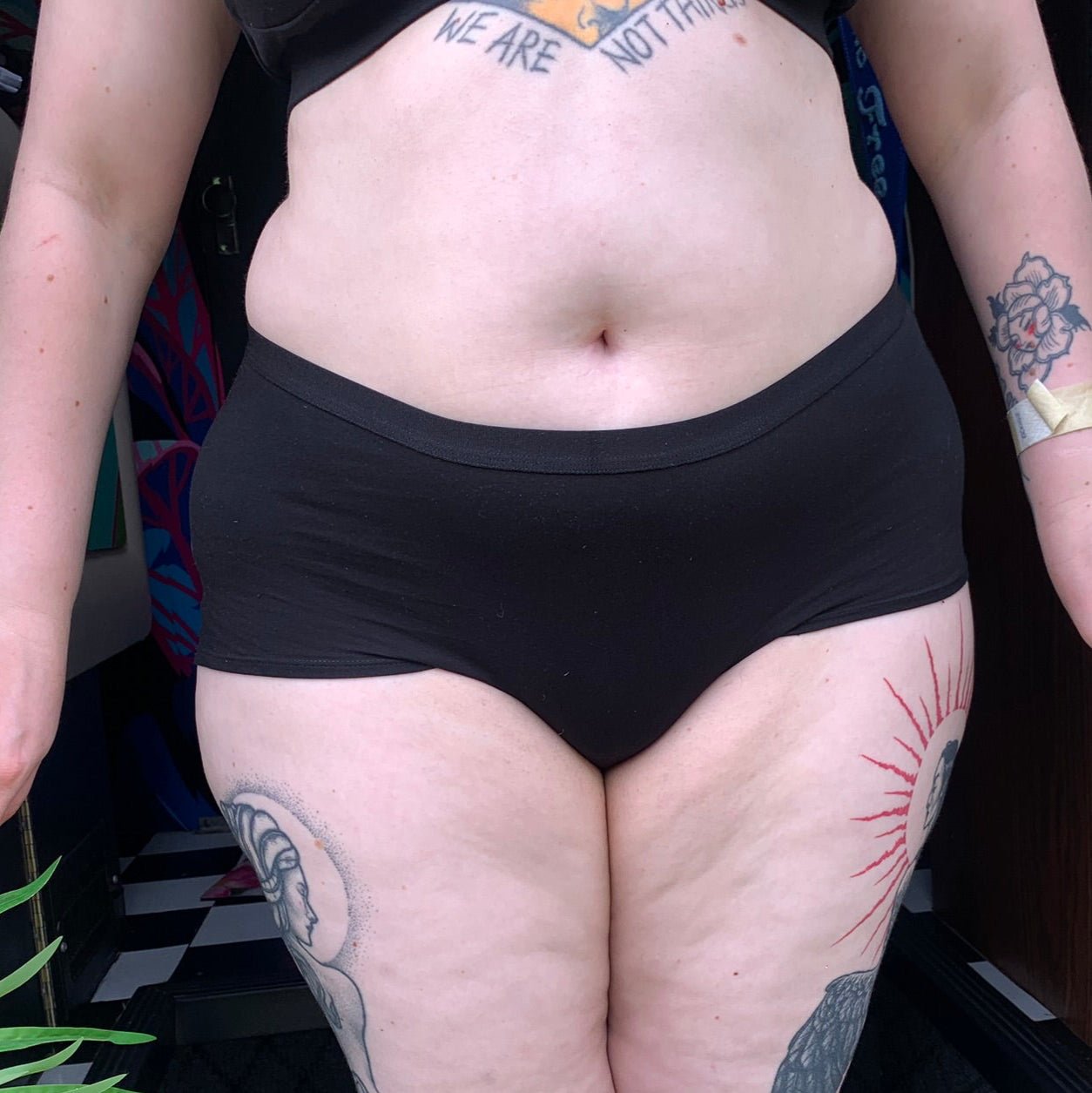 Women's organic cotton boy shorts in black - Y.O.U underwear