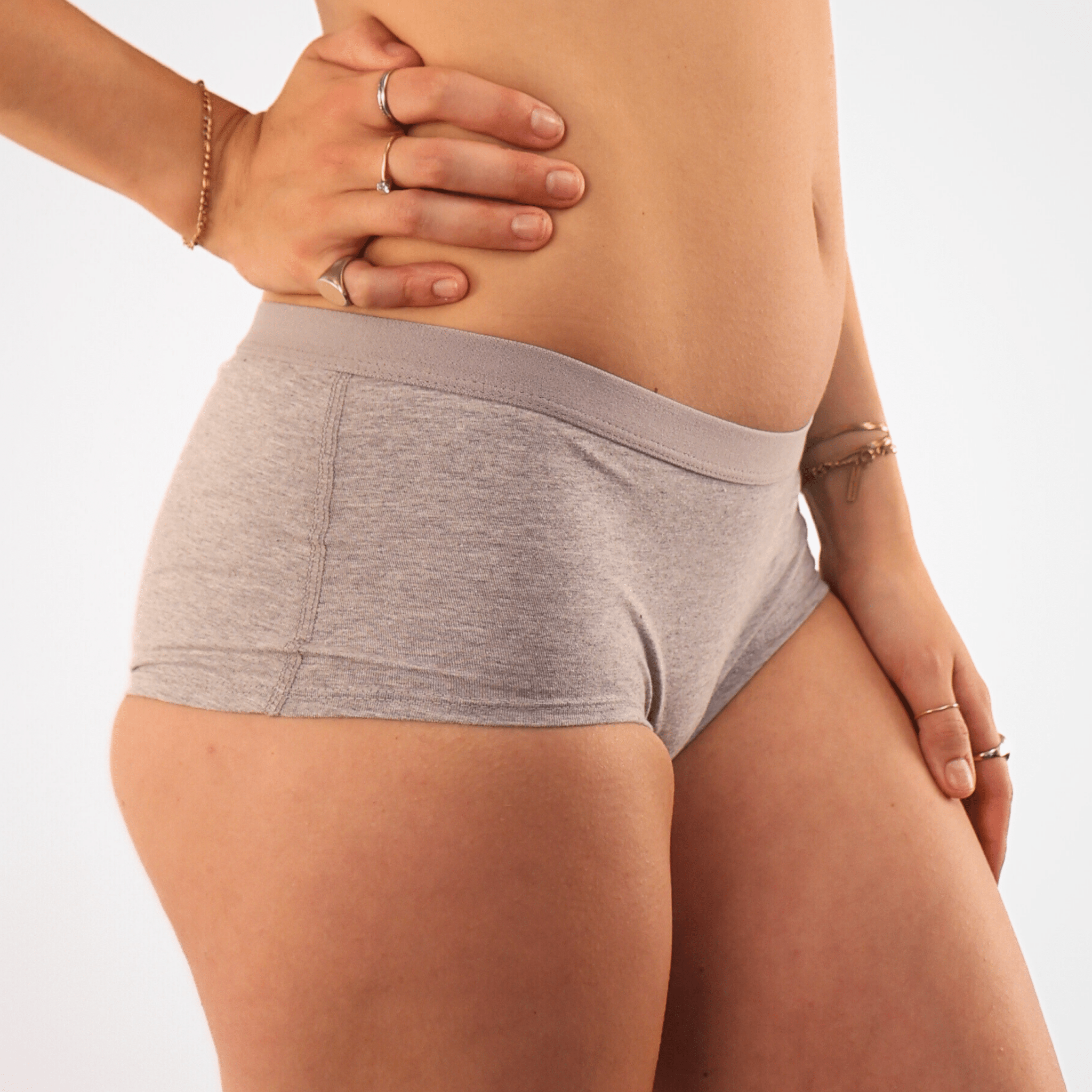 Women’s organic cotton boy shorts in light grey (heather grey) - Y.O.U underwear