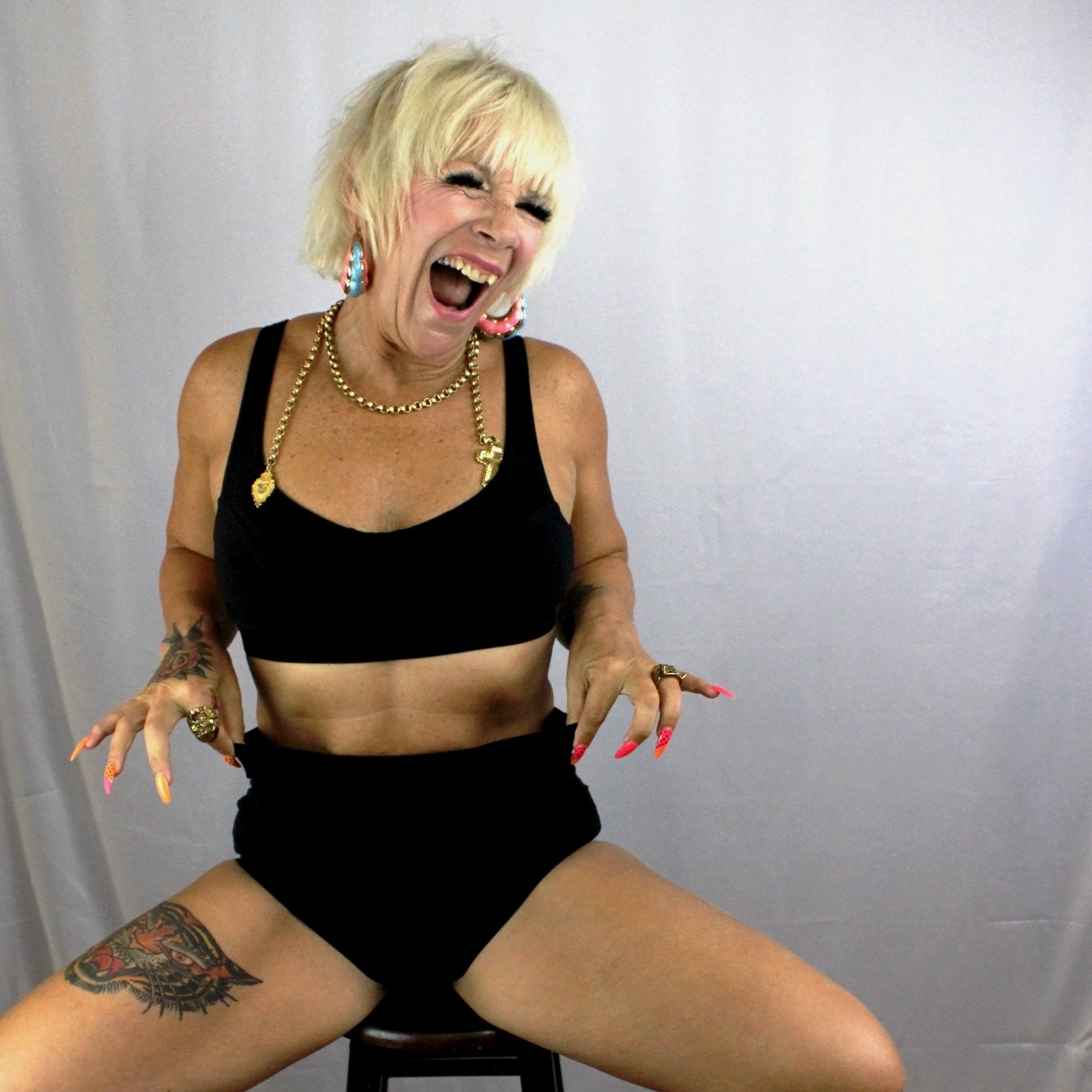 Women's organic cotton high rise full briefs in black - Y.O.U underwear