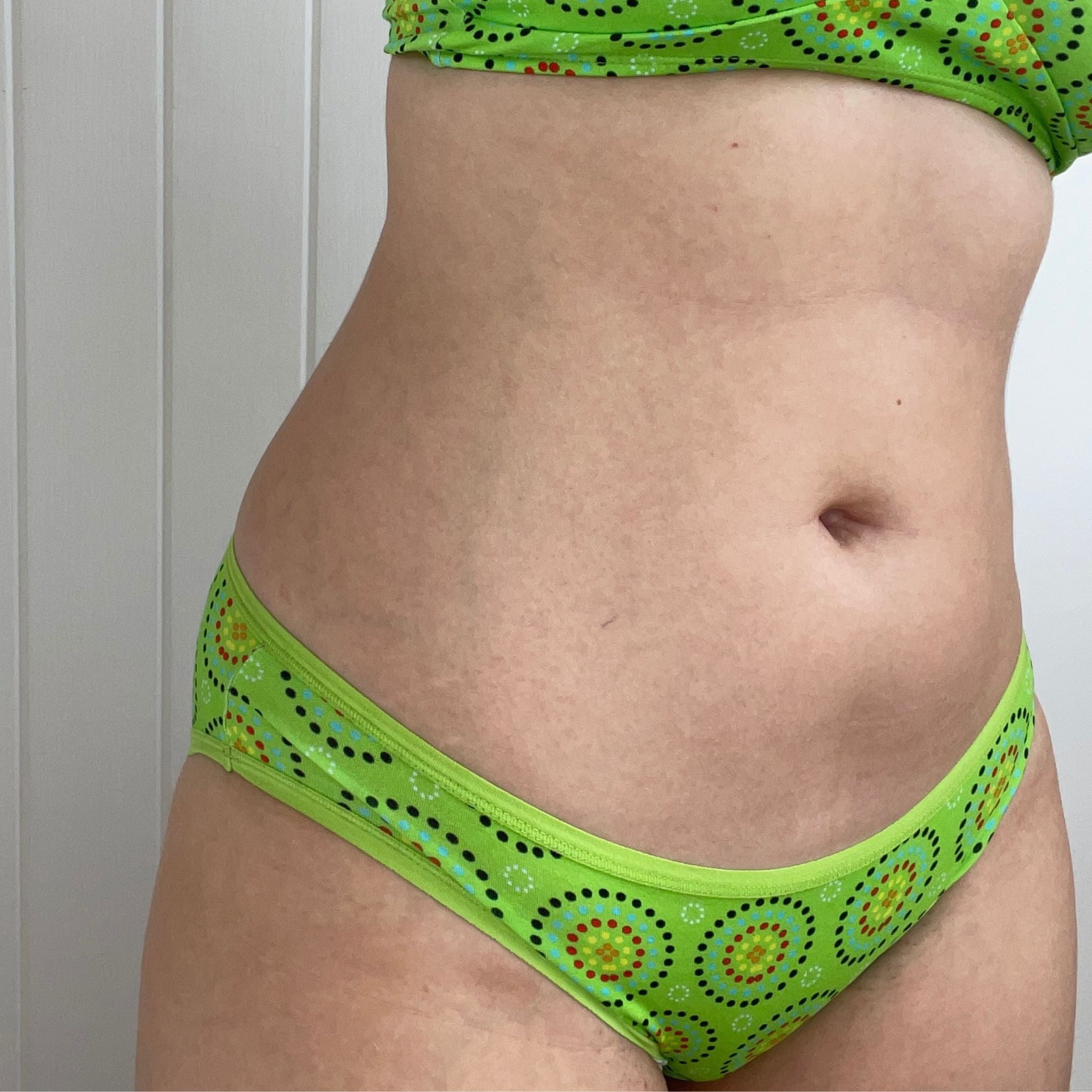 Women's organic cotton low - rise bikini bottoms - Green Mara design - Y.O.U underwear