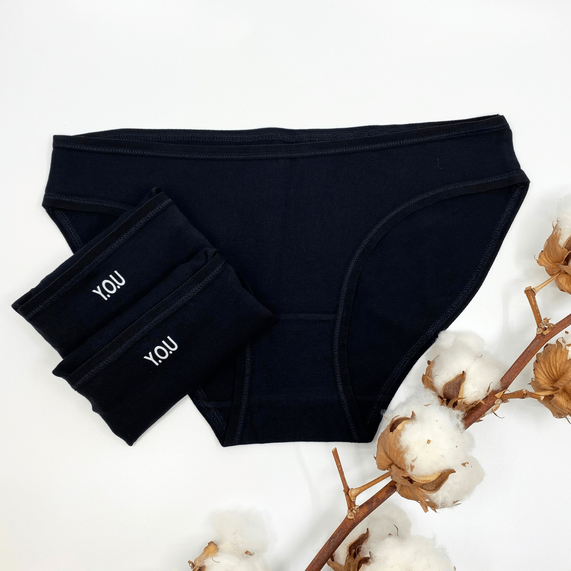 Women's organic cotton low-rise bikini knickers - pack of 3