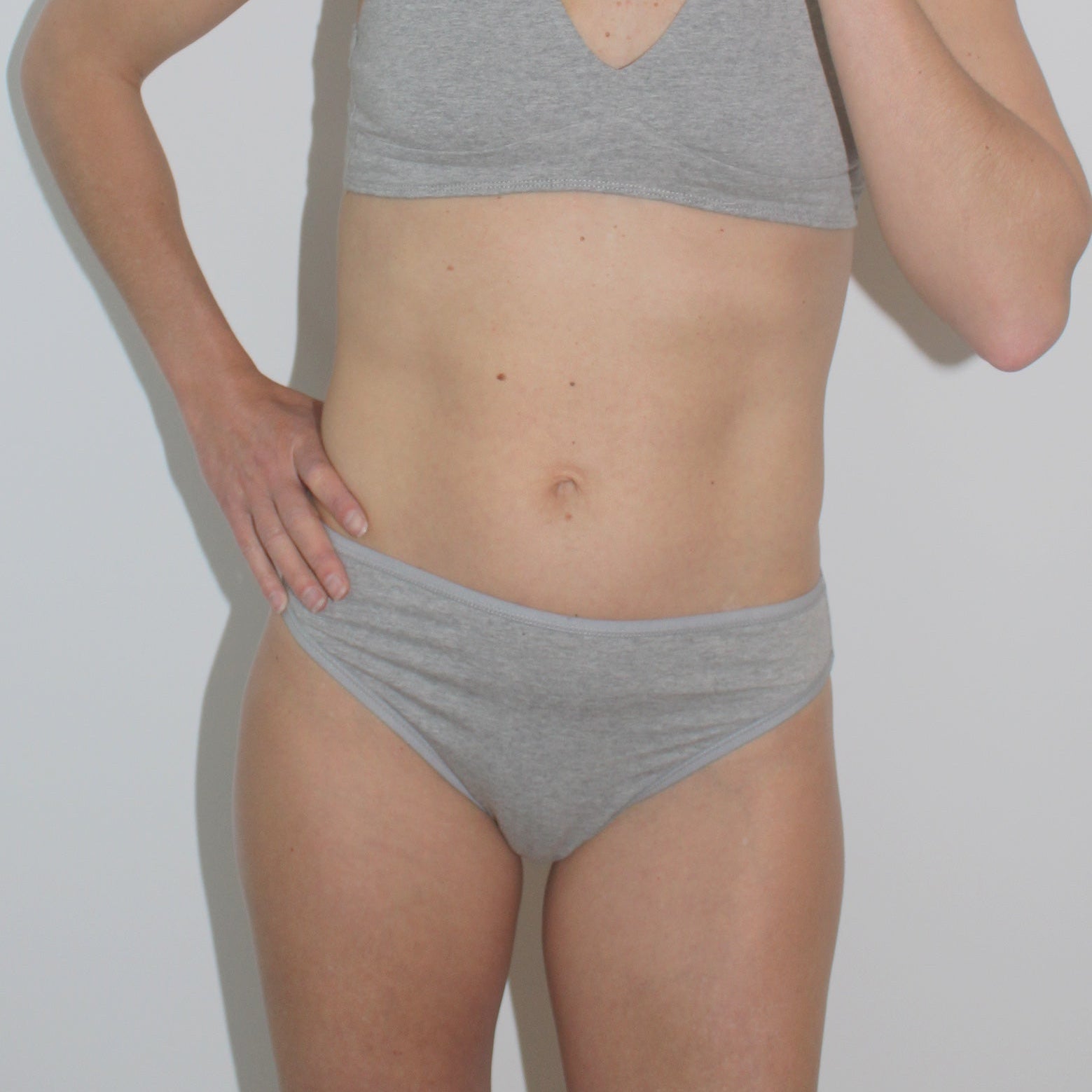 Women's organic cotton mid - rise bikini bottoms in light grey - Y.O.U underwear