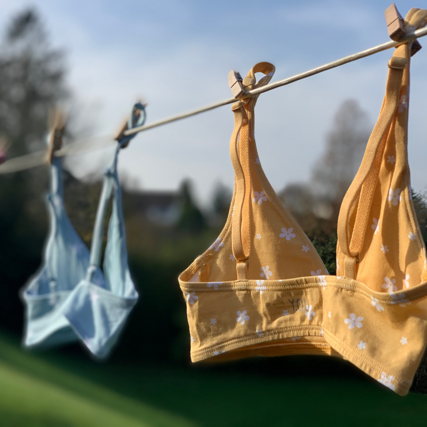 Girls' organic cotton bralette - yellow with white flowers