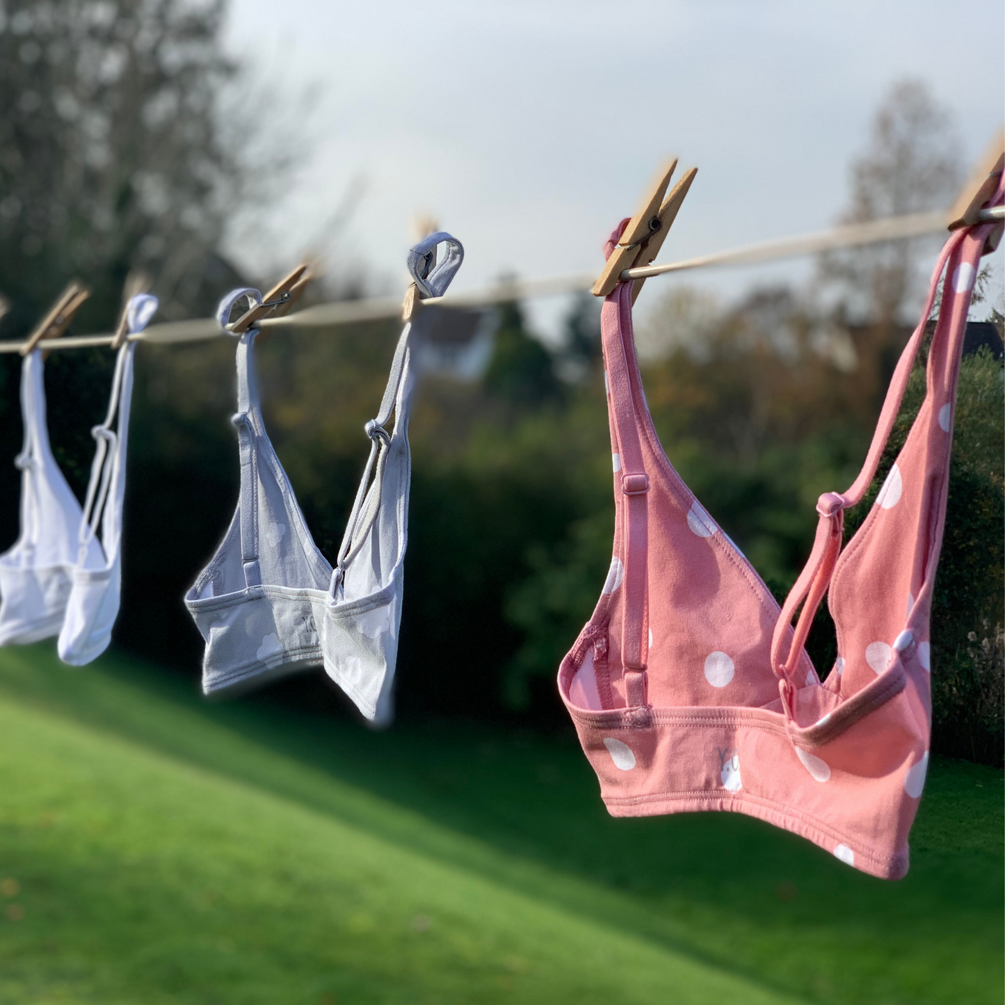 Girls' organic cotton bralette - pink with white dots