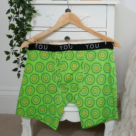 Men's organic cotton longer-leg trunks - Green Mara design