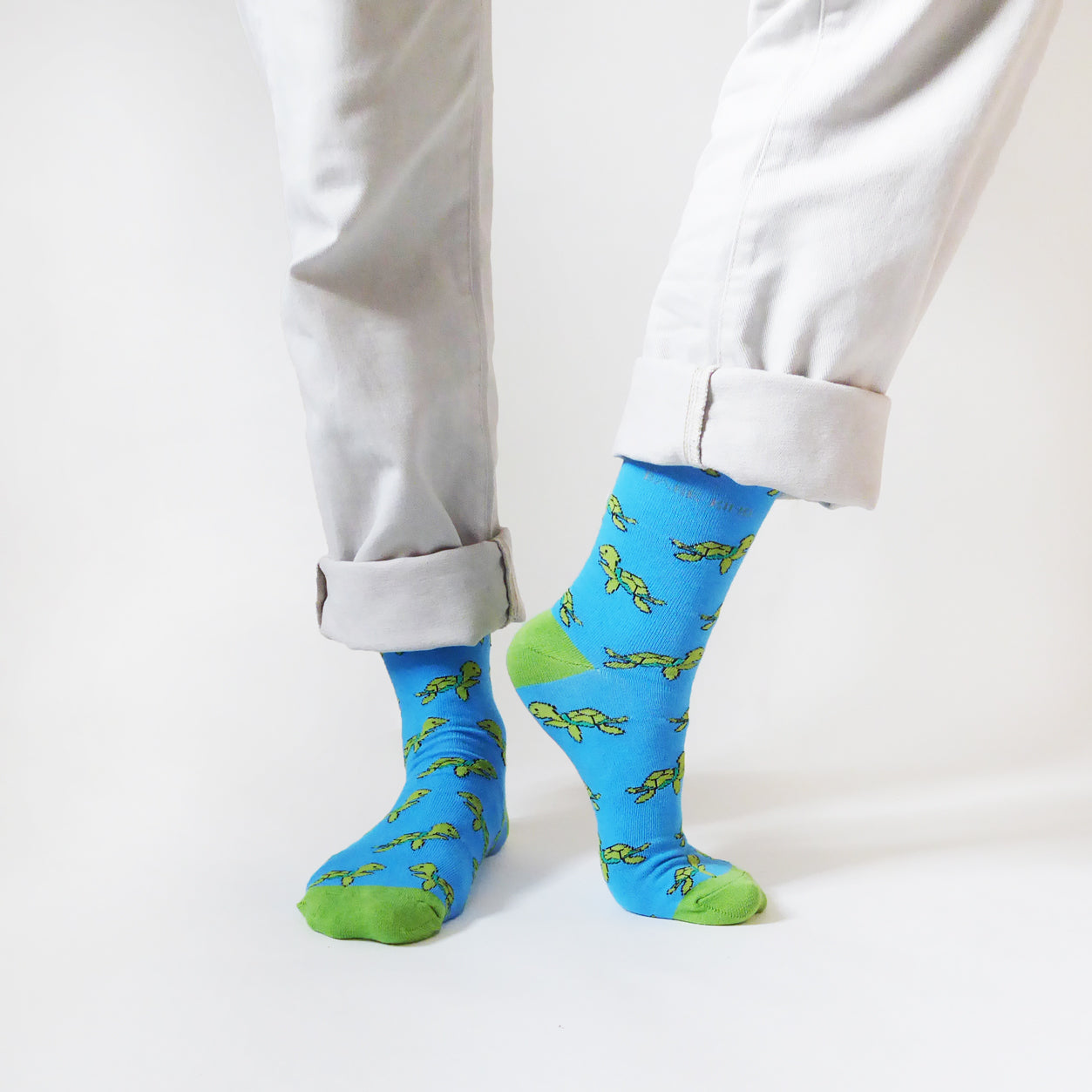 Bare Kind Bamboo Socks - Save the Turtles