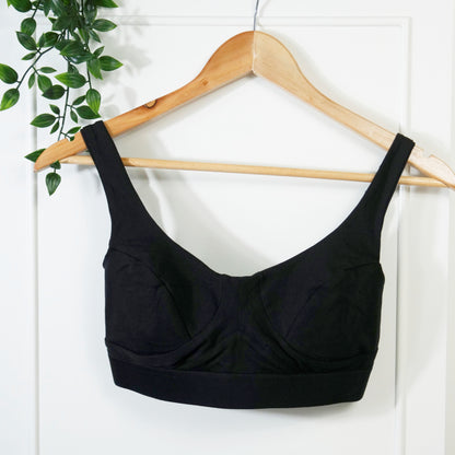 Women's organic cotton bra in black - more supportive style