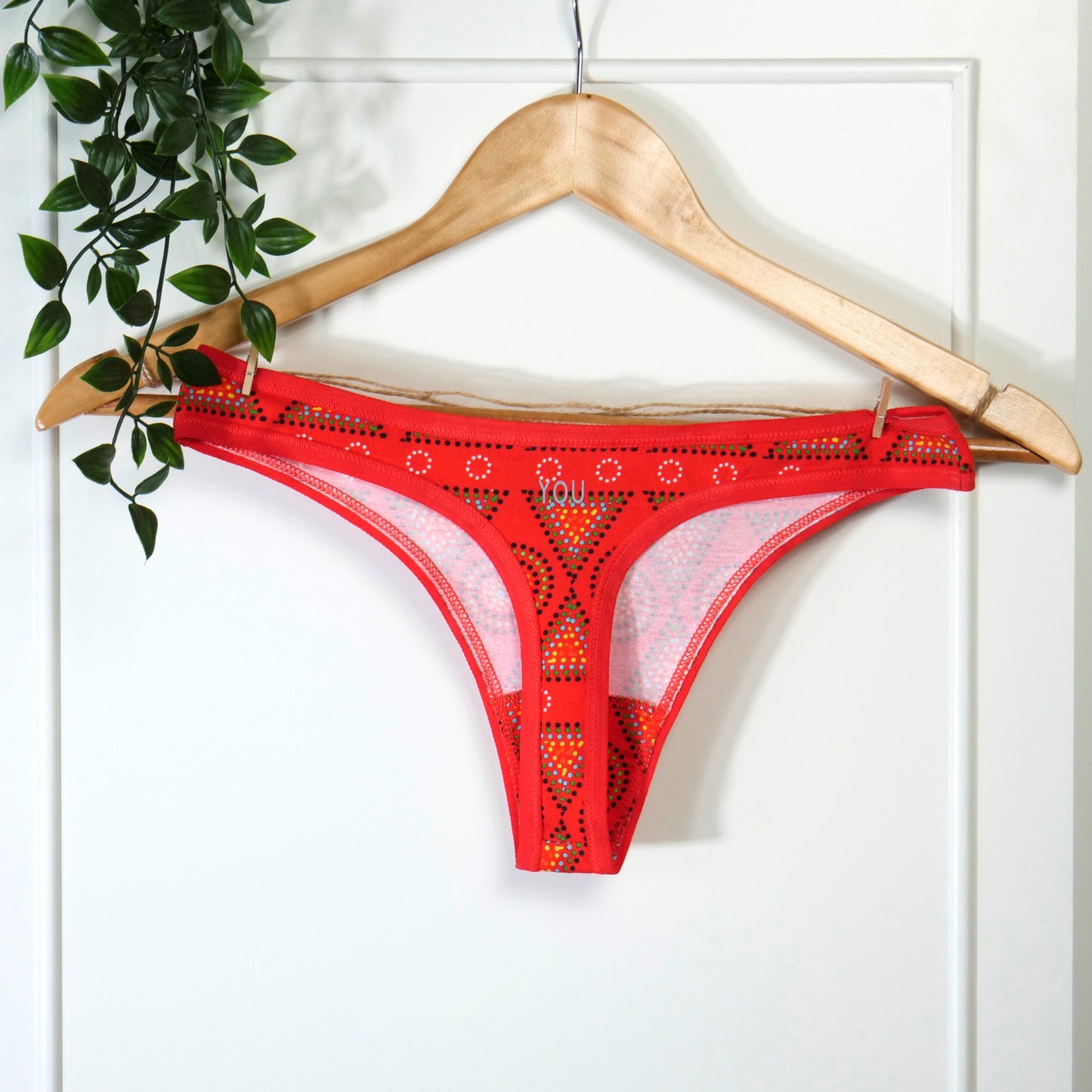 Women's organic cotton thong - Red Mara design
