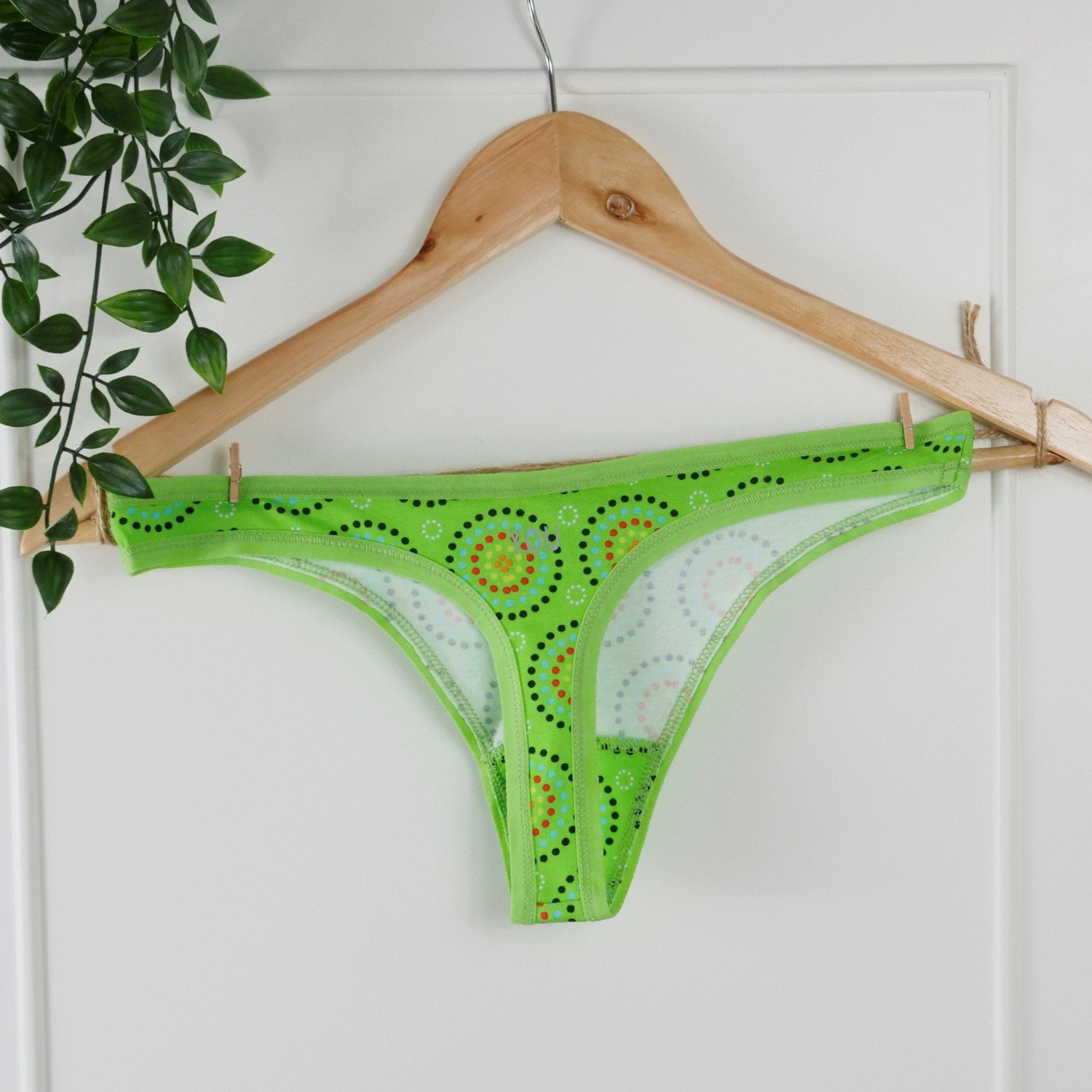Women's organic cotton thong - Green Mara design - Y.O.U underwear