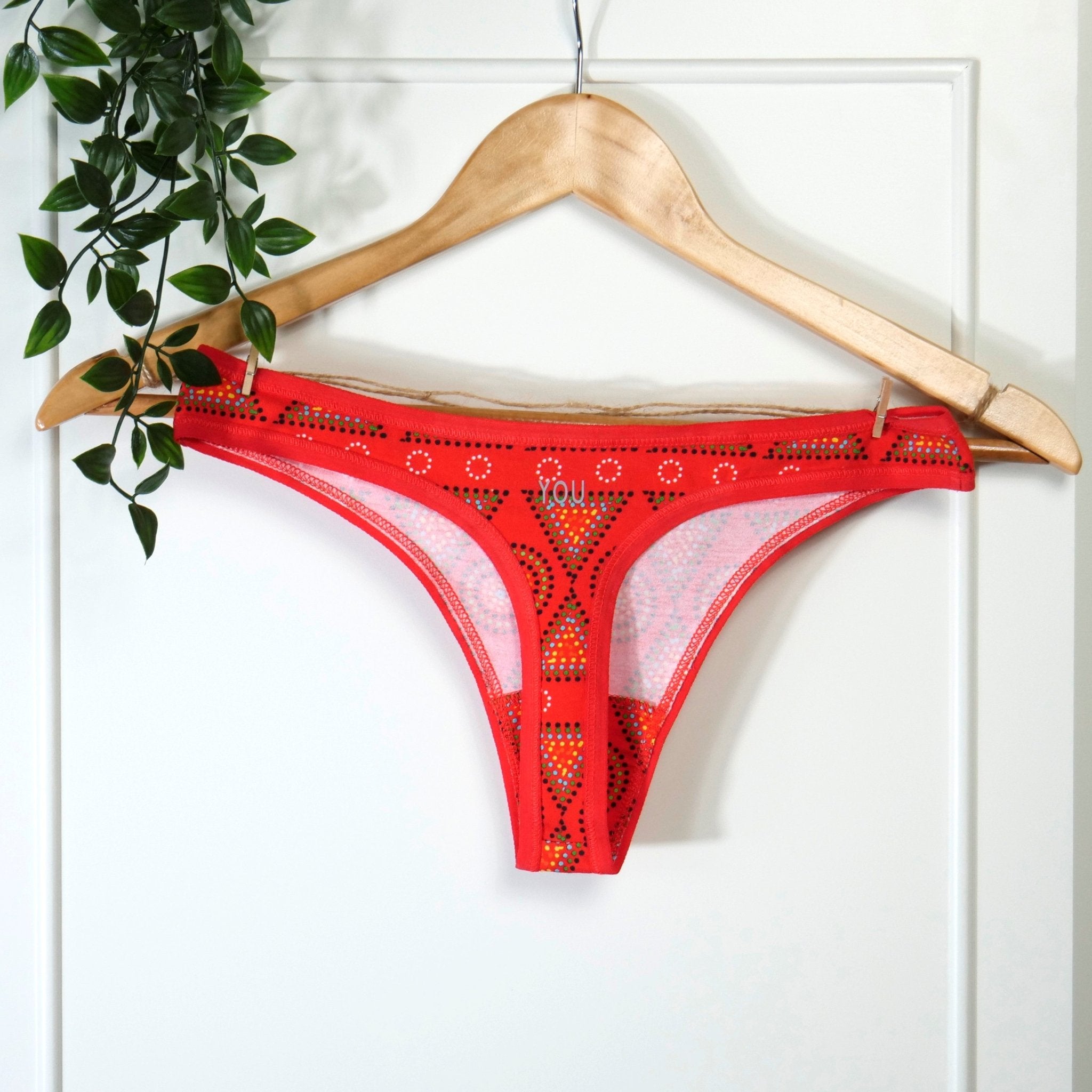 Women's organic cotton thong - Red Mara design - Y.O.U underwear